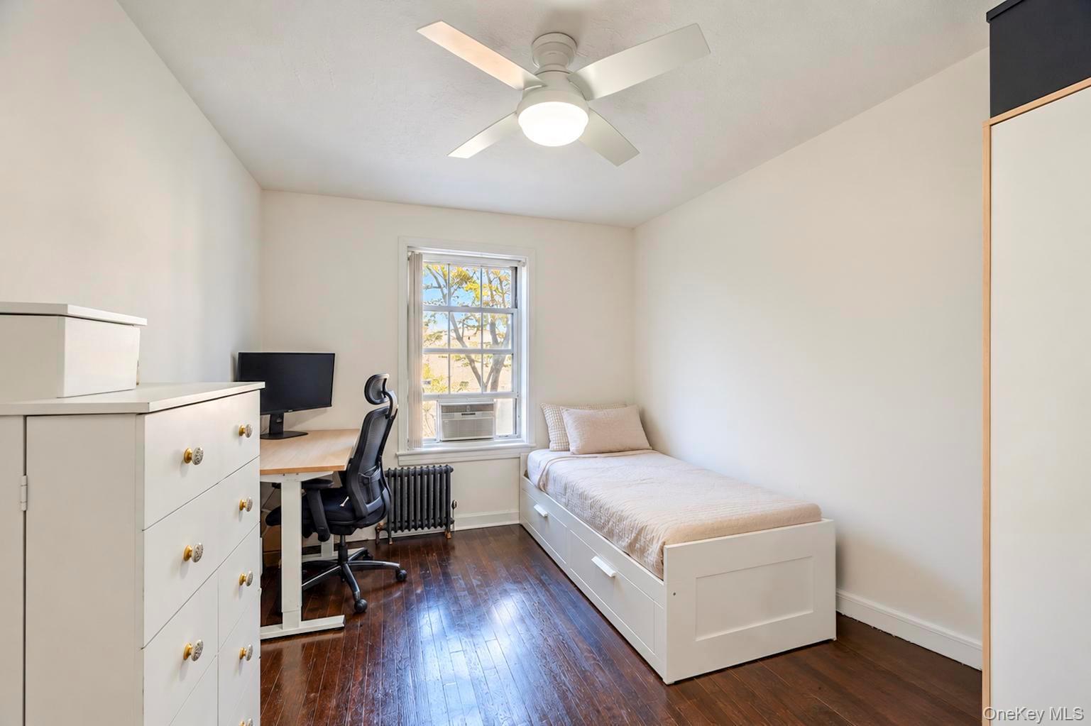 51-42 30th Avenue, Unit 4J photo 14