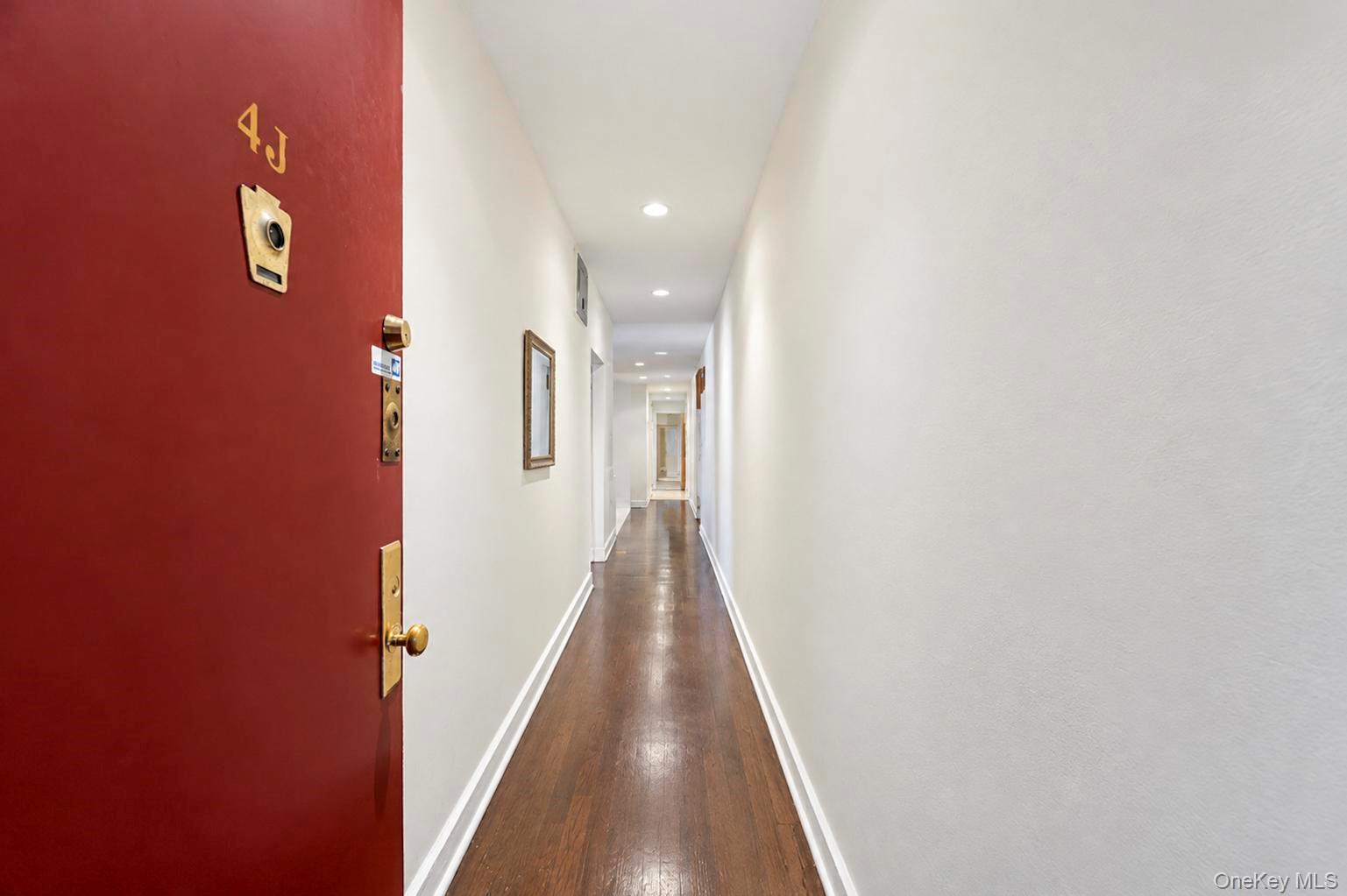 51-42 30th Avenue, Unit 4J photo 17