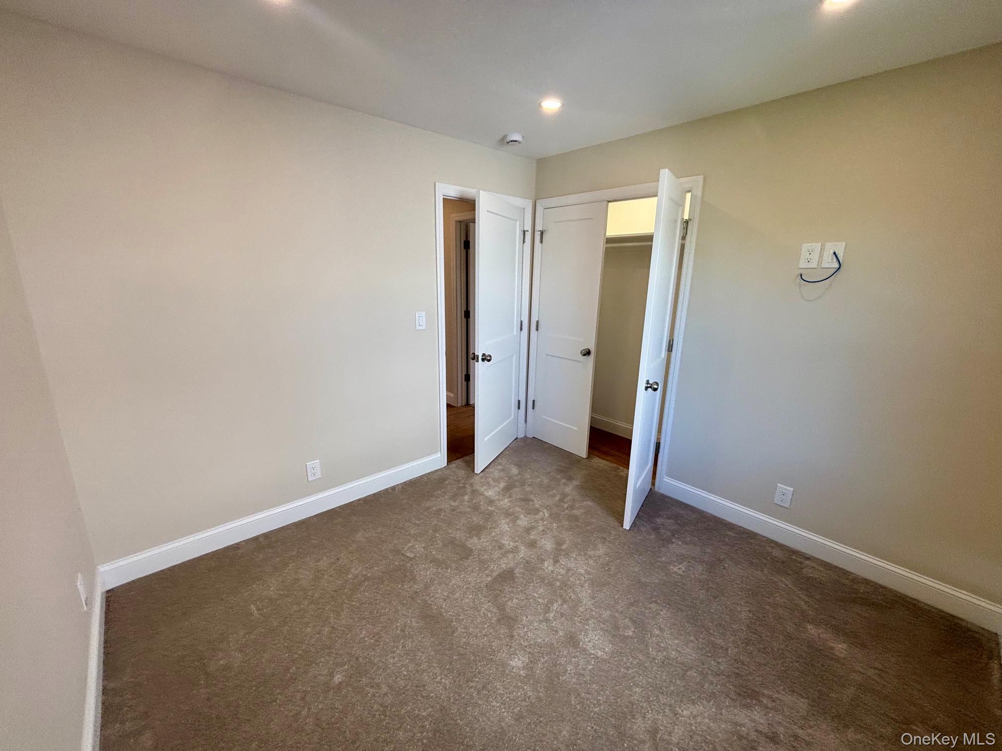 192 Roosevelt Avenue, Unit 2 photo 16