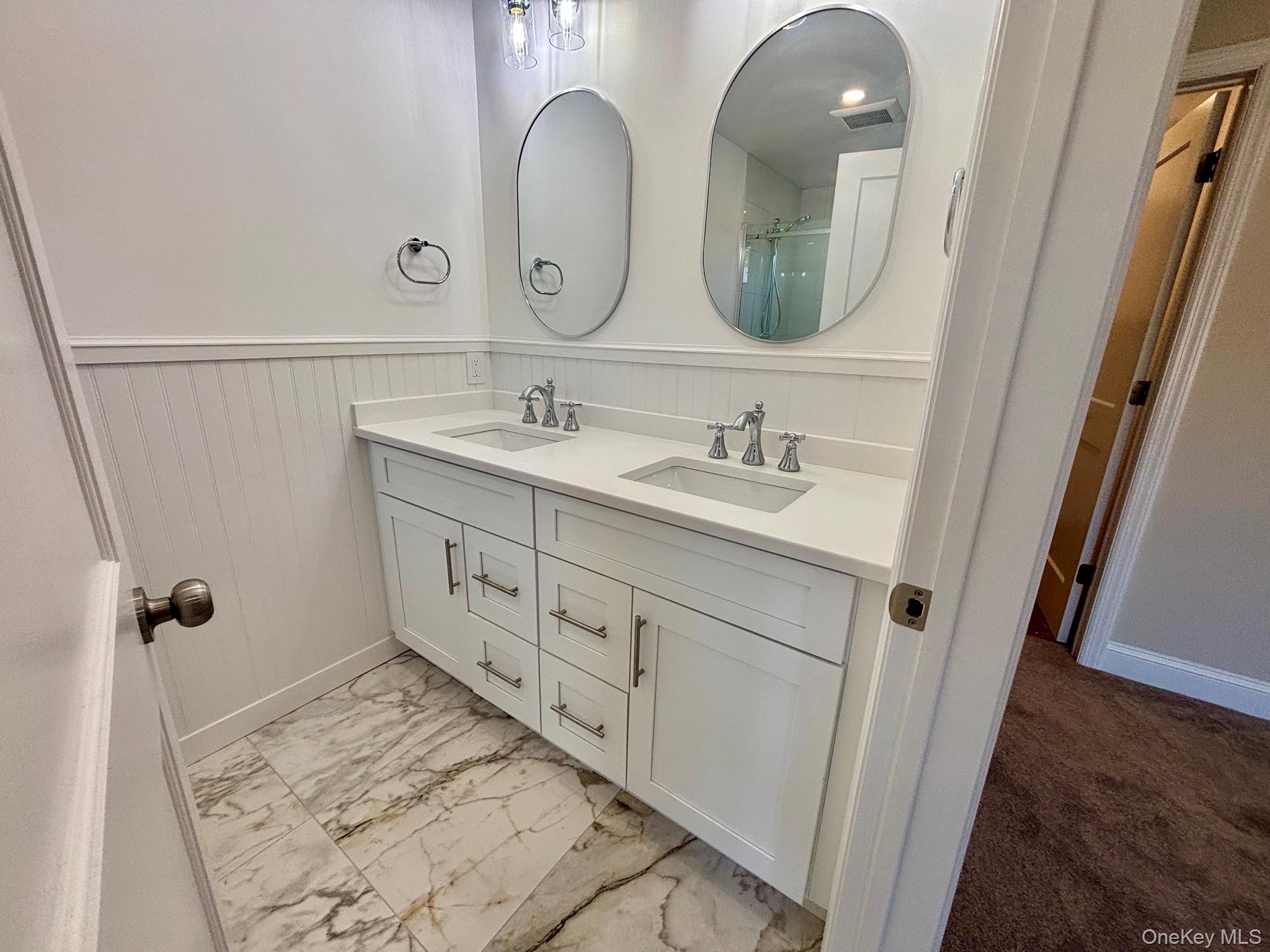 192 Roosevelt Avenue, Unit 2 photo 10