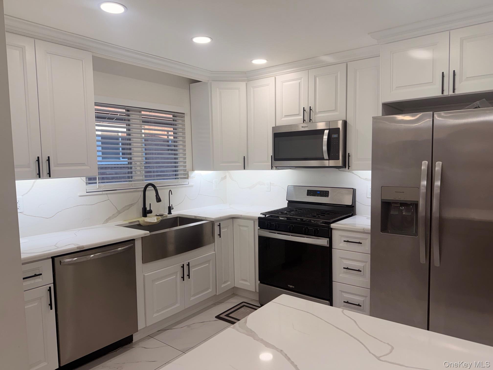 226-32 76th Avenue – For Rent photo 5