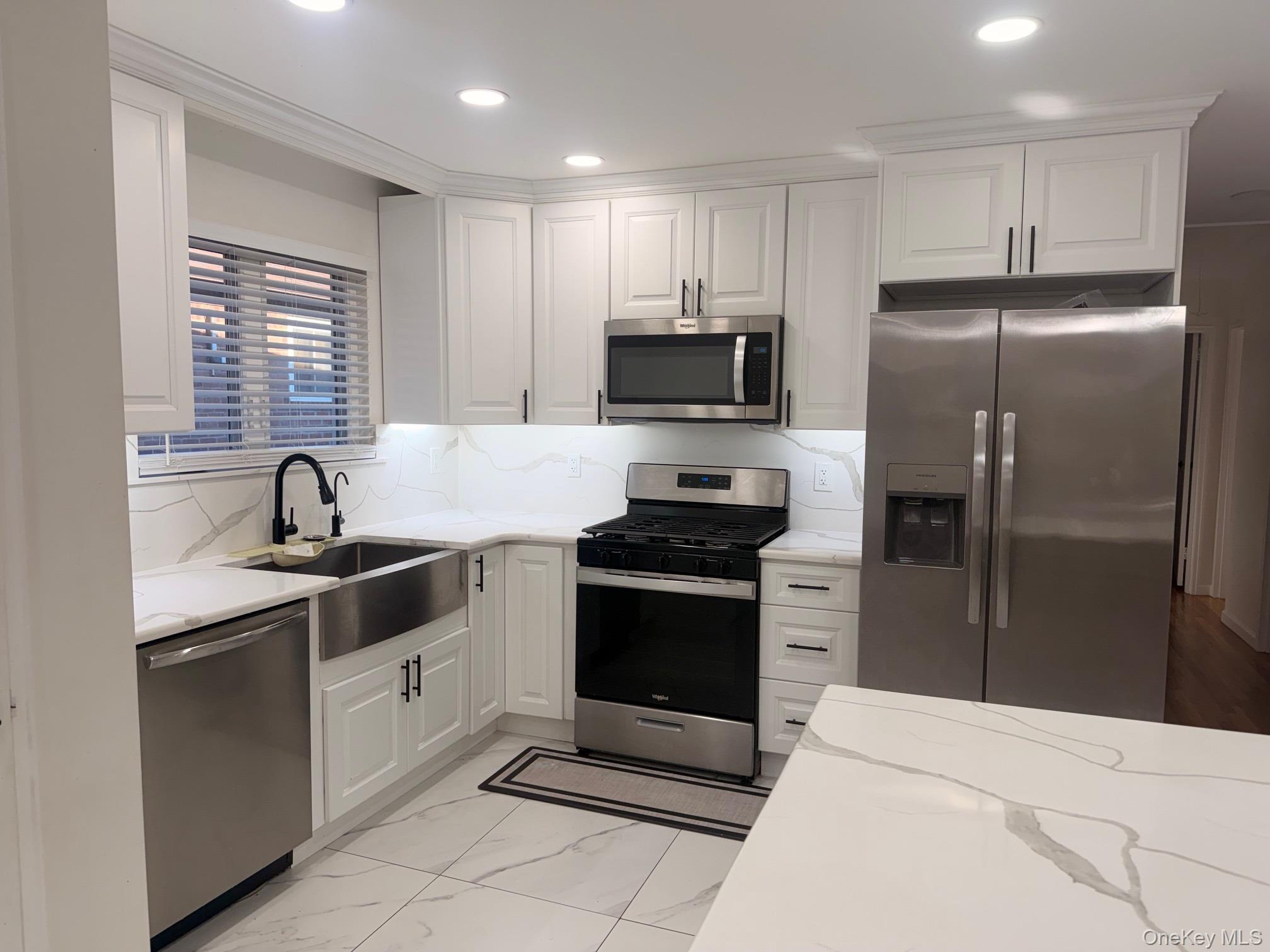 226-32 76th Avenue – For Rent photo 4