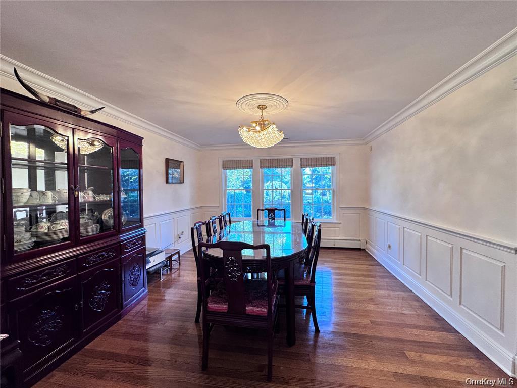 35 Moss Lane – For Sale photo 5