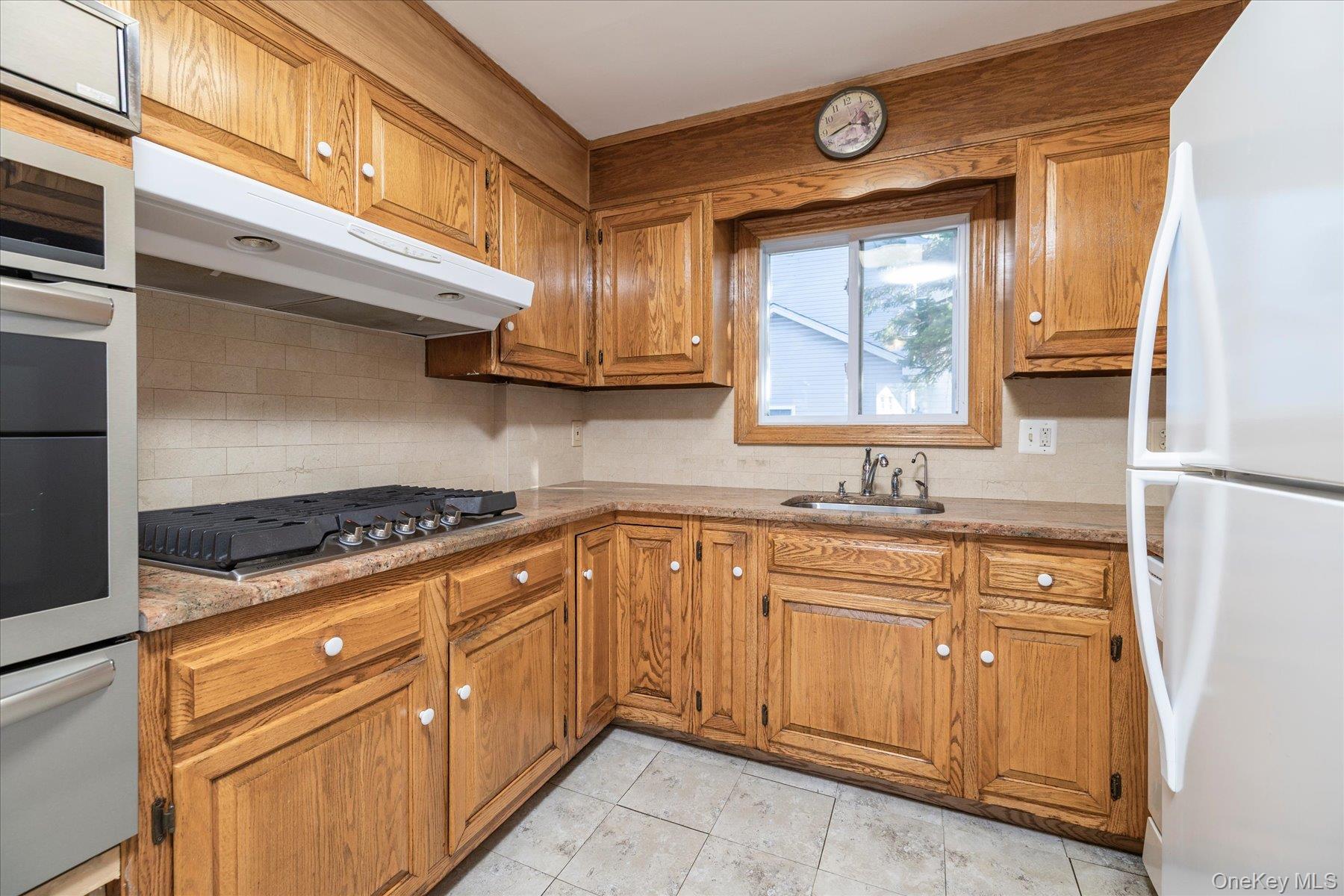415 Whitehall Street – For Sale photo 9