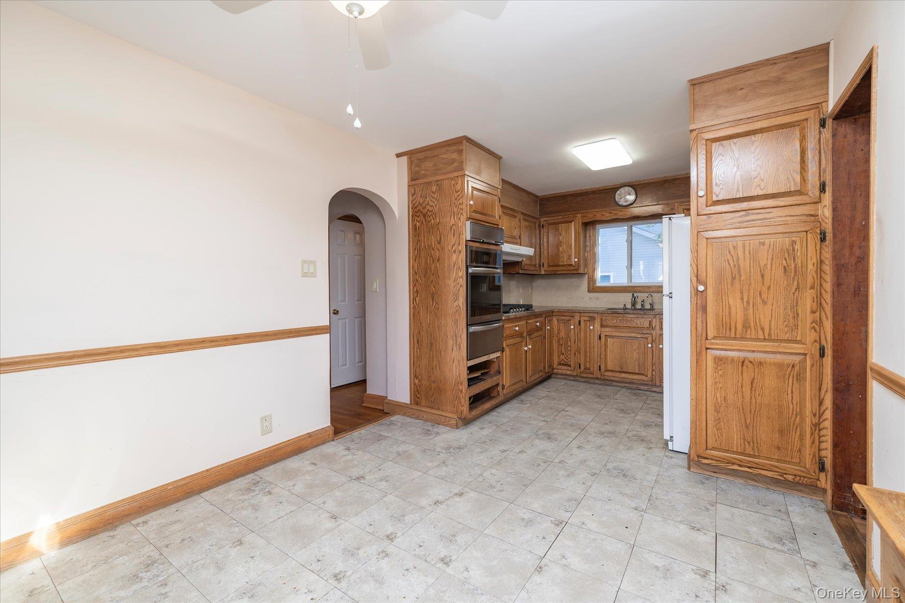 415 Whitehall Street – For Sale photo 11
