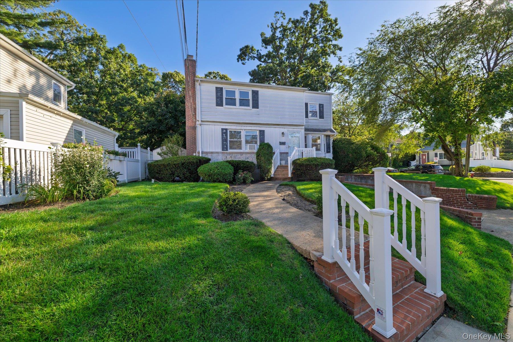 415 Whitehall Street – For Sale photo 4
