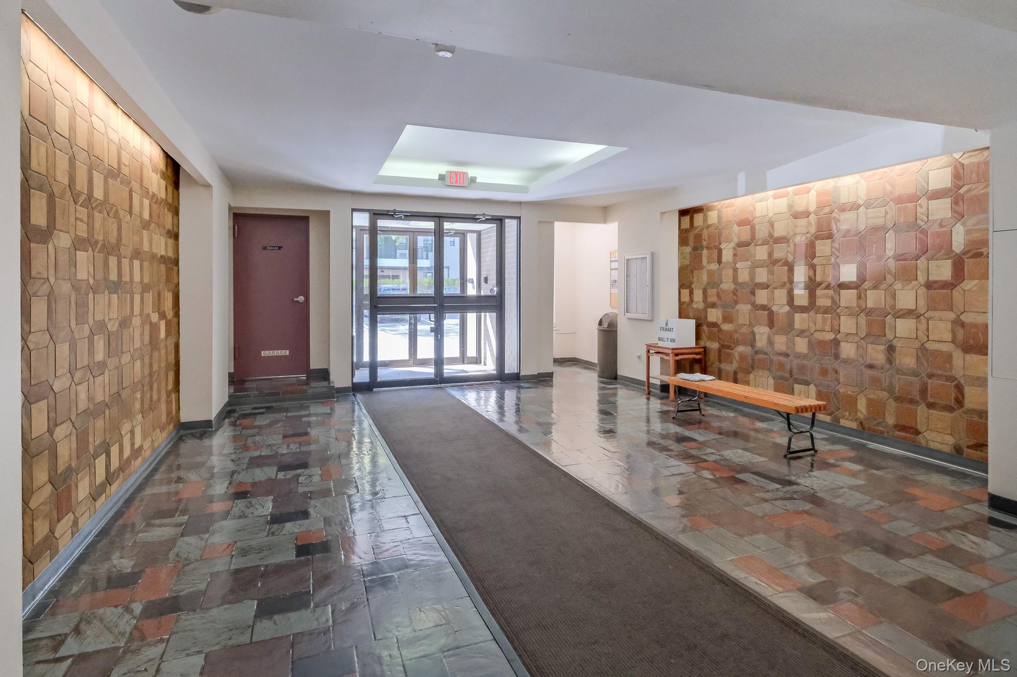 25 Stewart Place, Unit 418 photo 24
