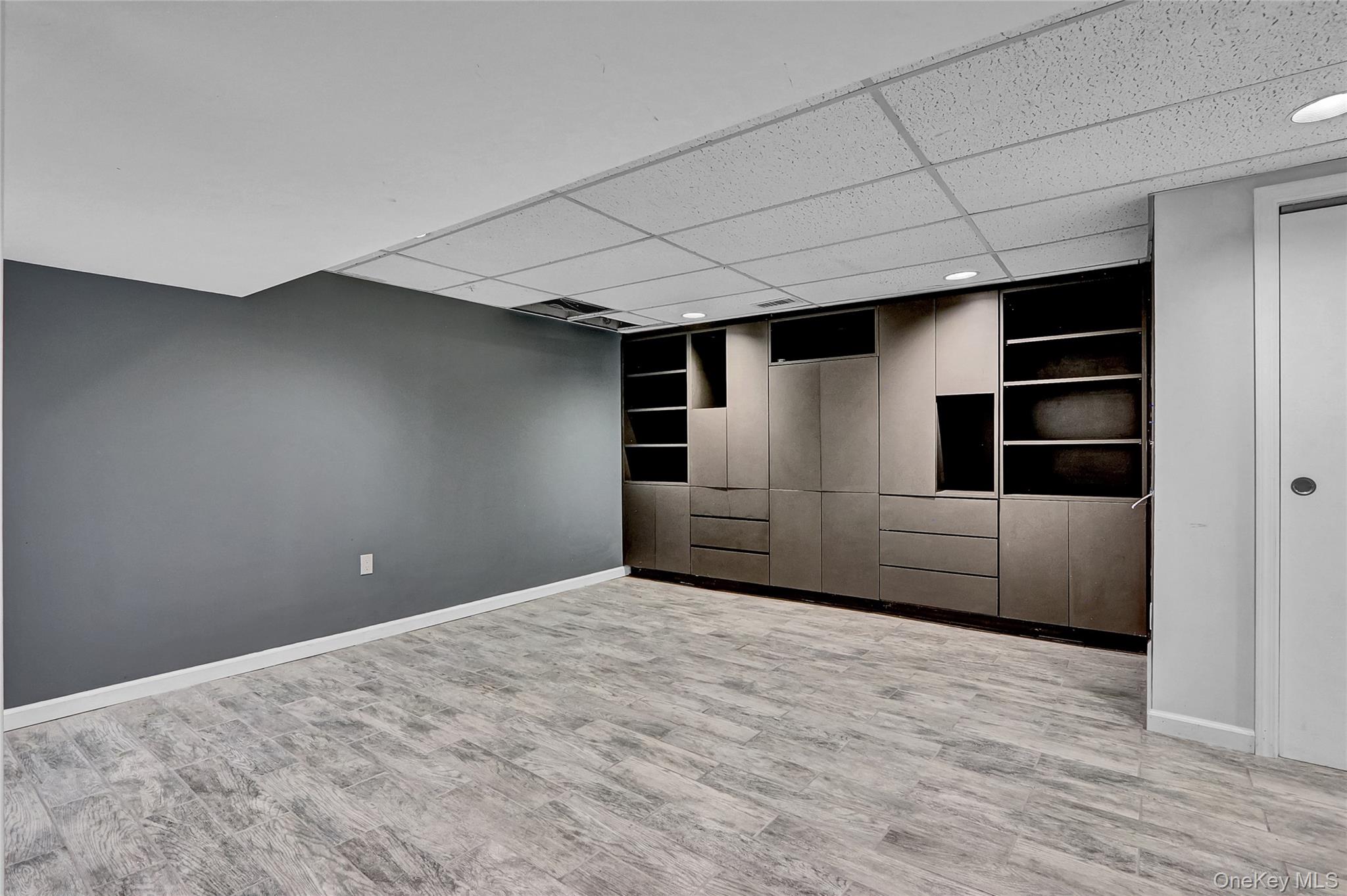 18 Villas Circle – For Rent photo 17