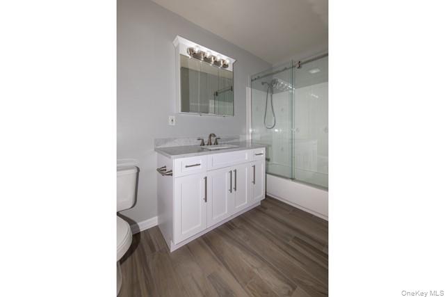 300 Village Green Drive, Unit 180 photo 10