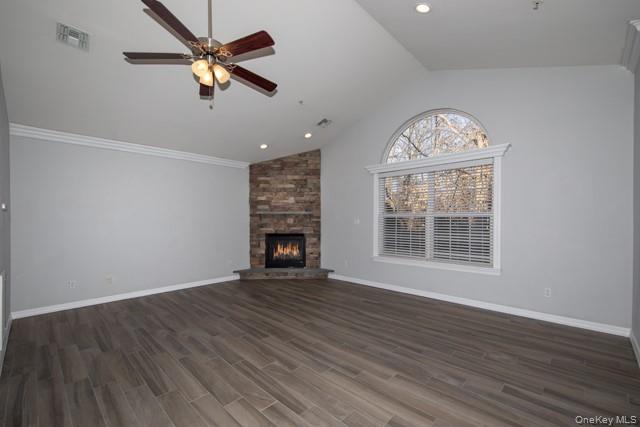 300 Village Green Drive, Unit 180 photo 5