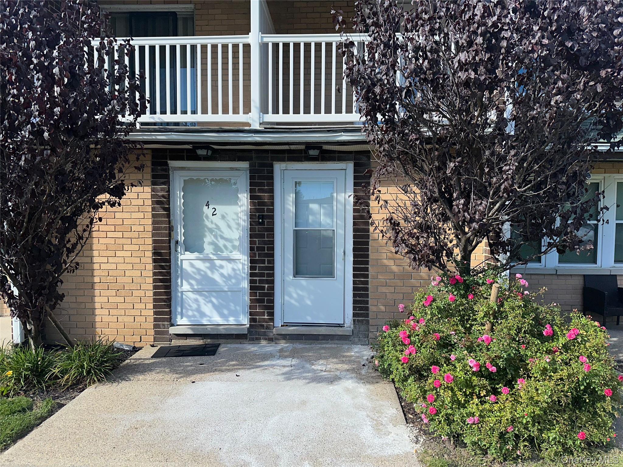 43 Artist Lake Drive – For Sale