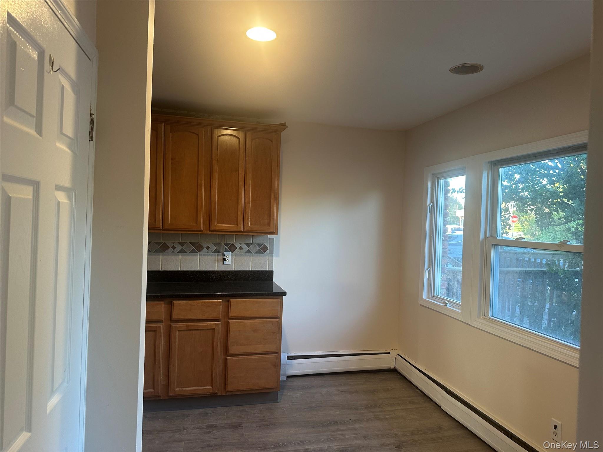 8 Patio Road – For Rent photo 2