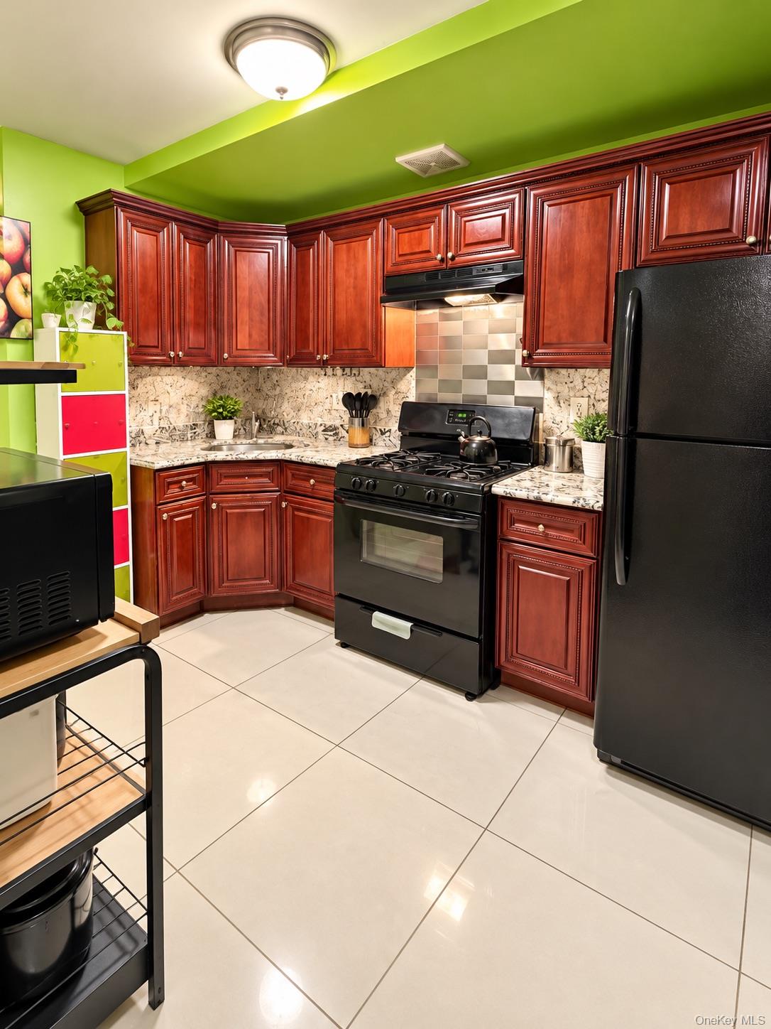 662 E 52nd Street – For Sale photo 19