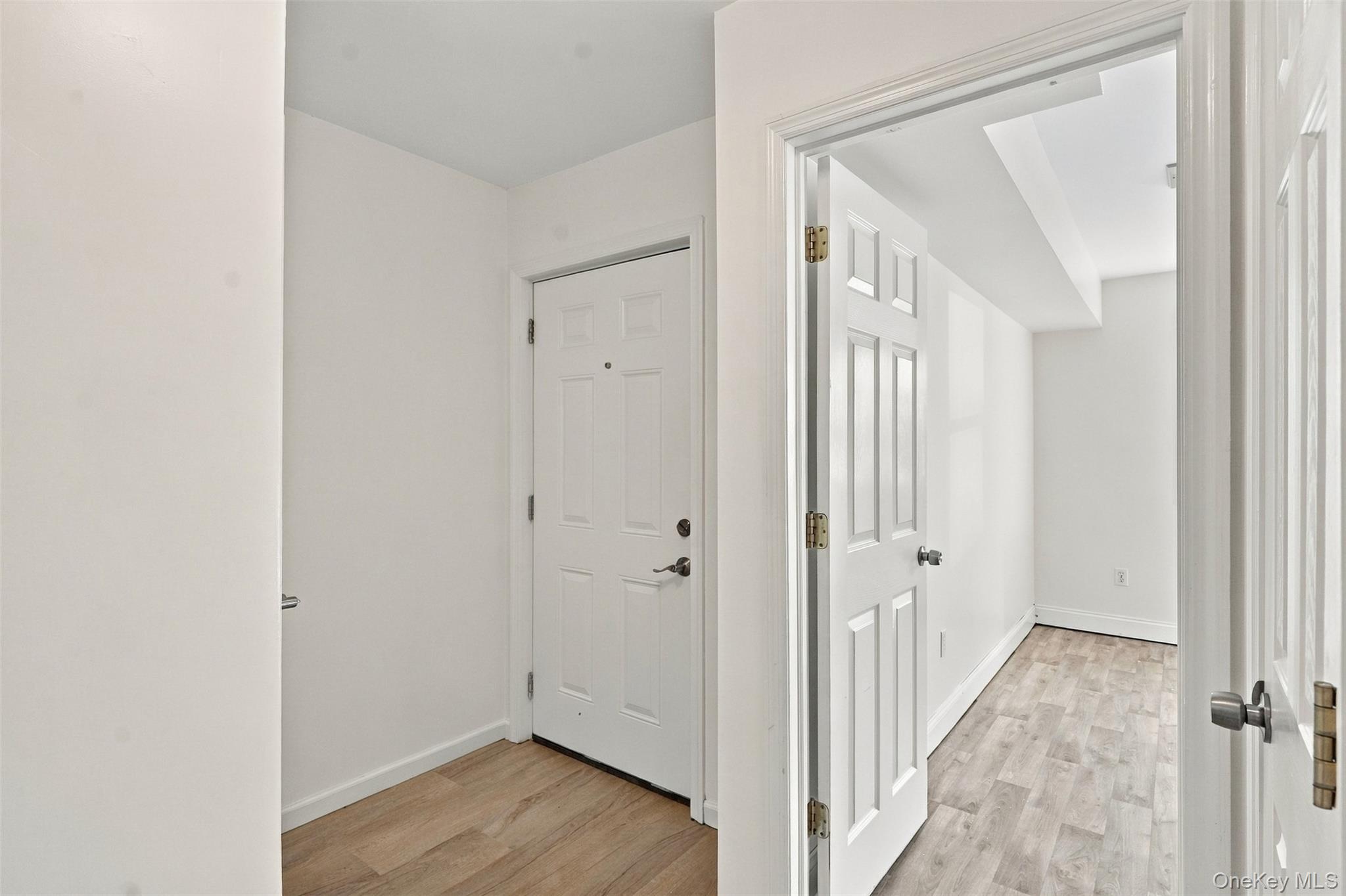 216 West Road H-78, Unit 61 photo 4
