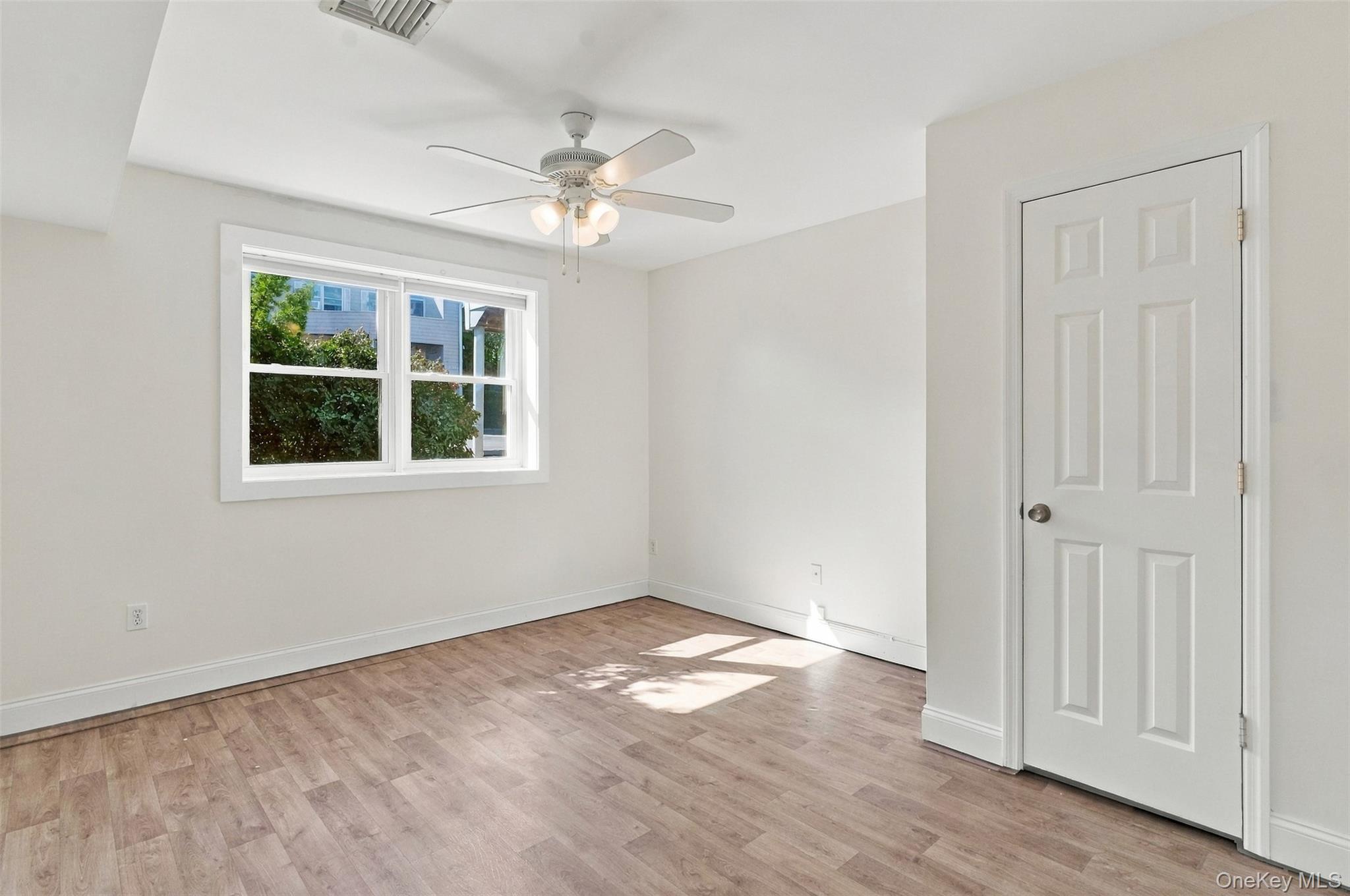 216 West Road H-78, Unit 61 photo 5