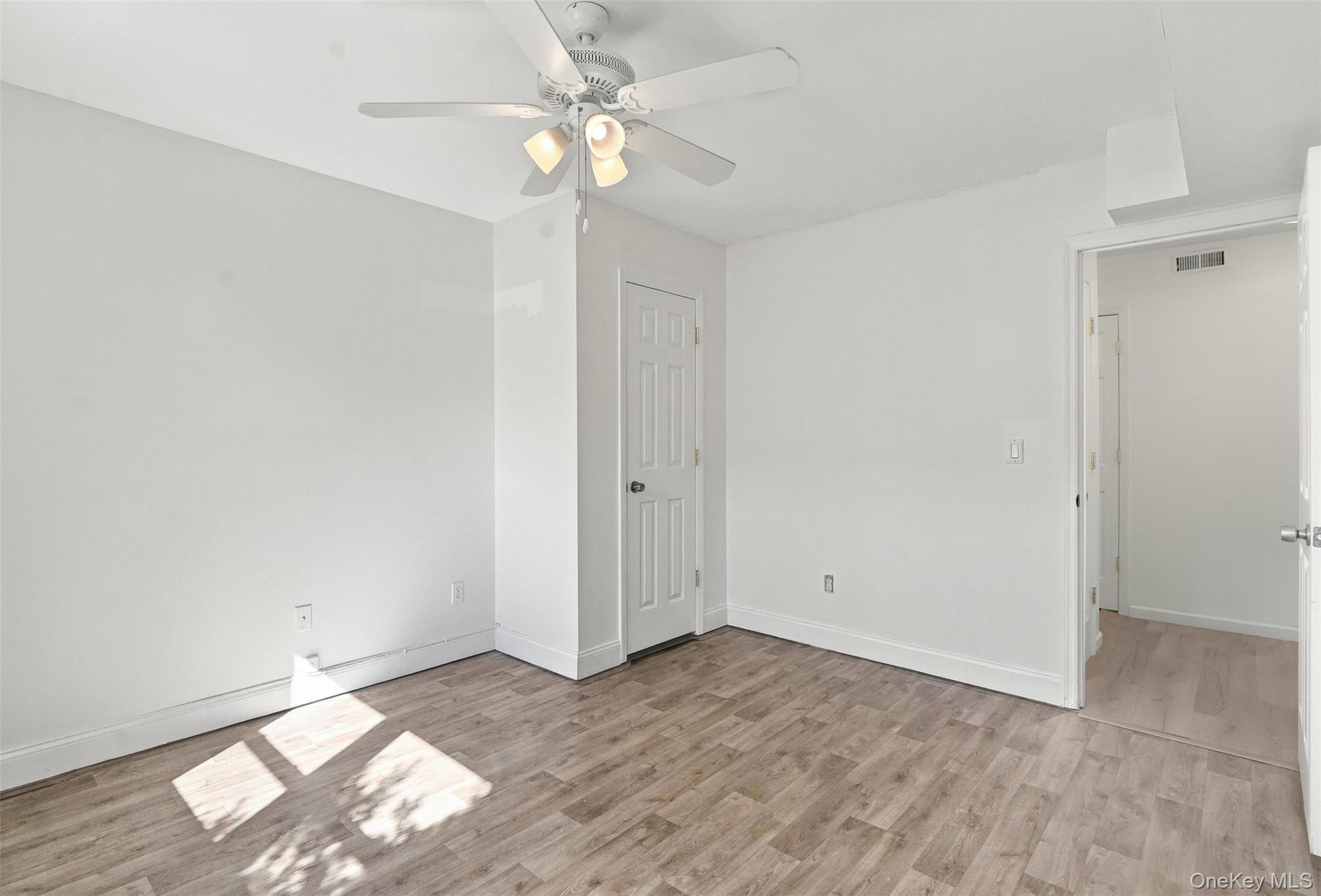 216 West Road H-78, Unit 61 photo 6