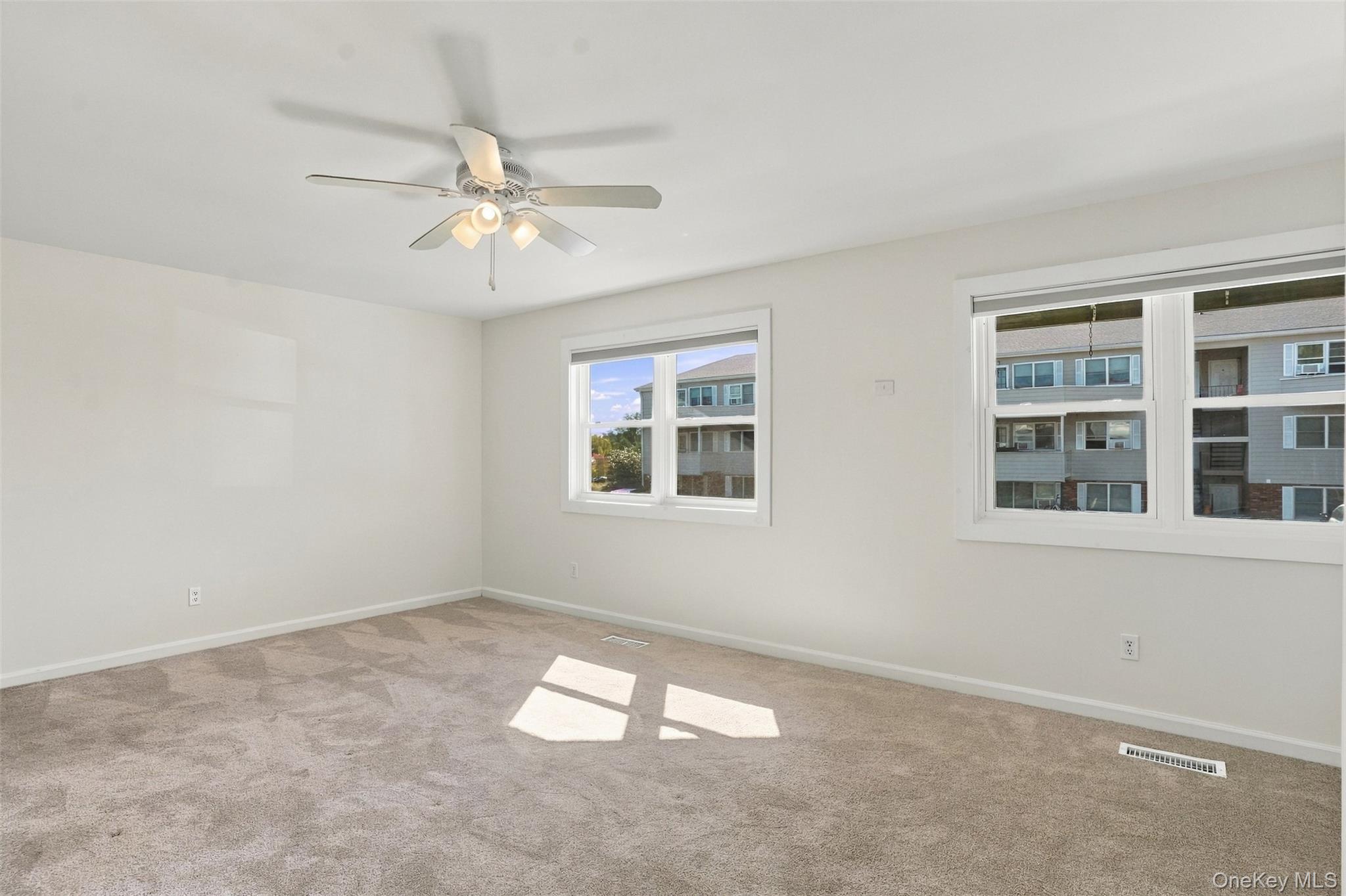 216 West Road H-78, Unit 61 photo 18
