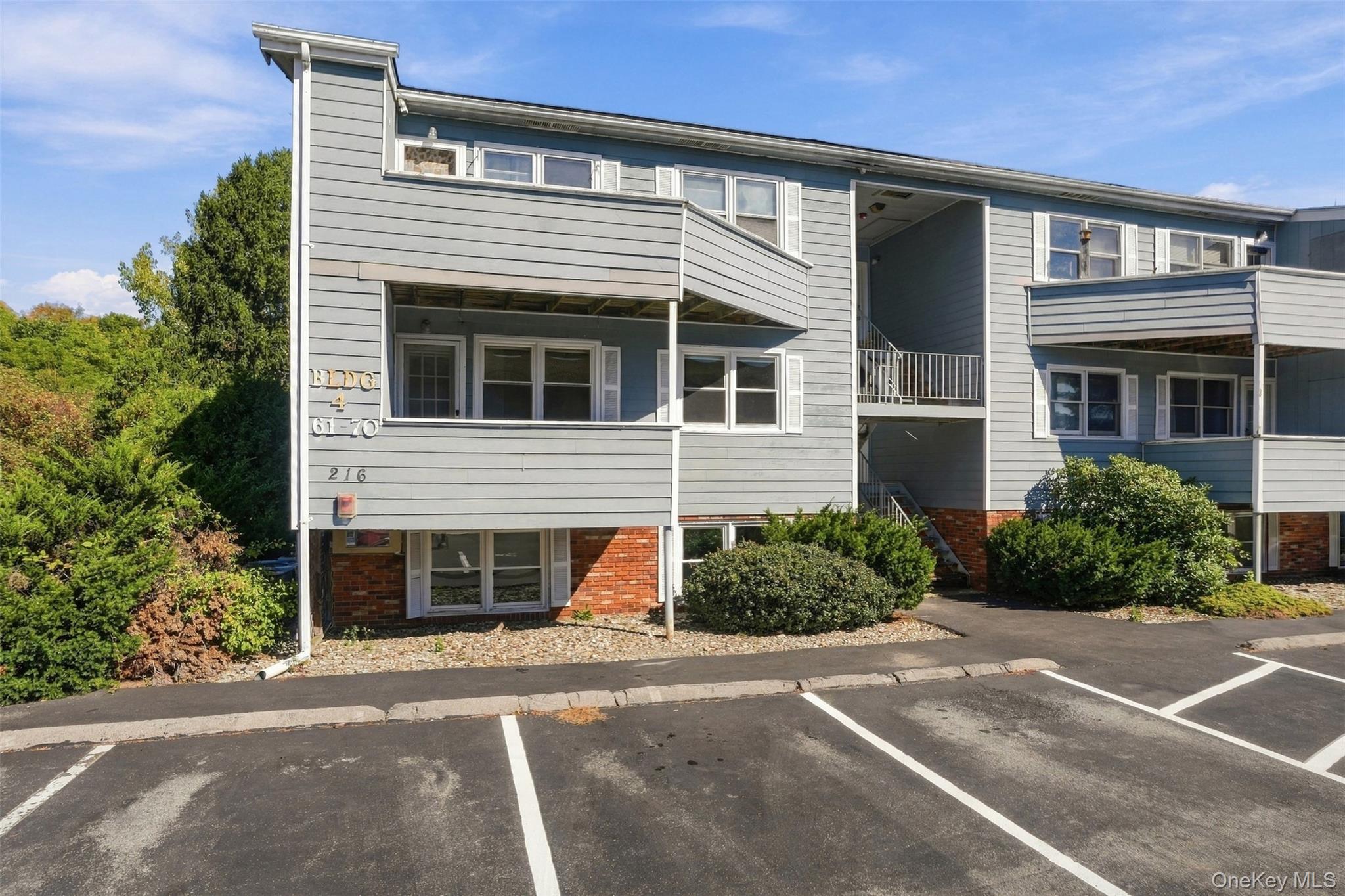 216 West Road H-78, Unit 61