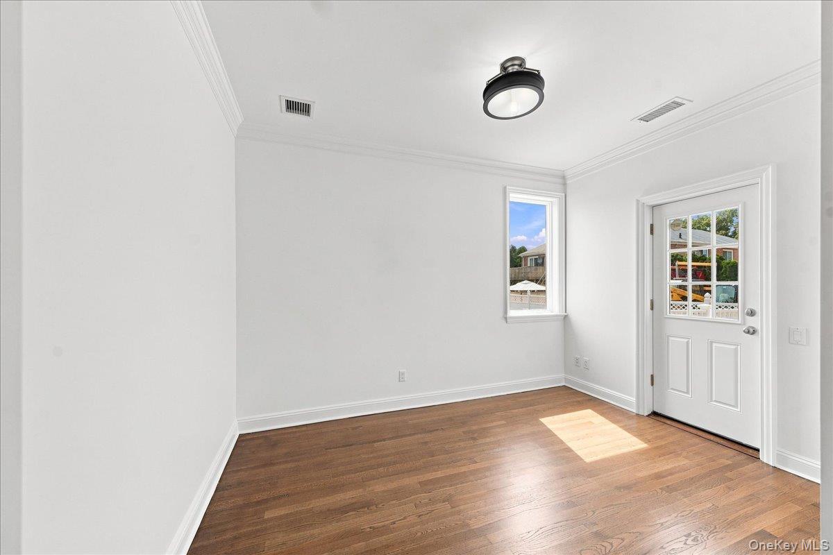 3533 Ropes Avenue – For Rent photo 13