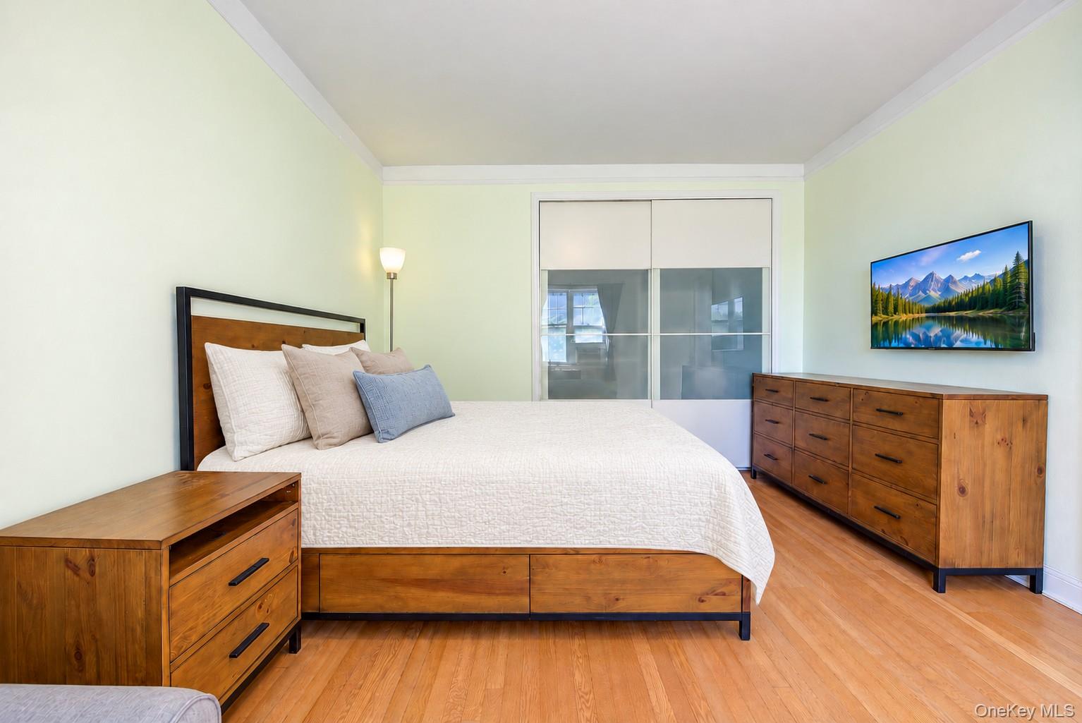112-50 78th Avenue, Unit 5H photo 16