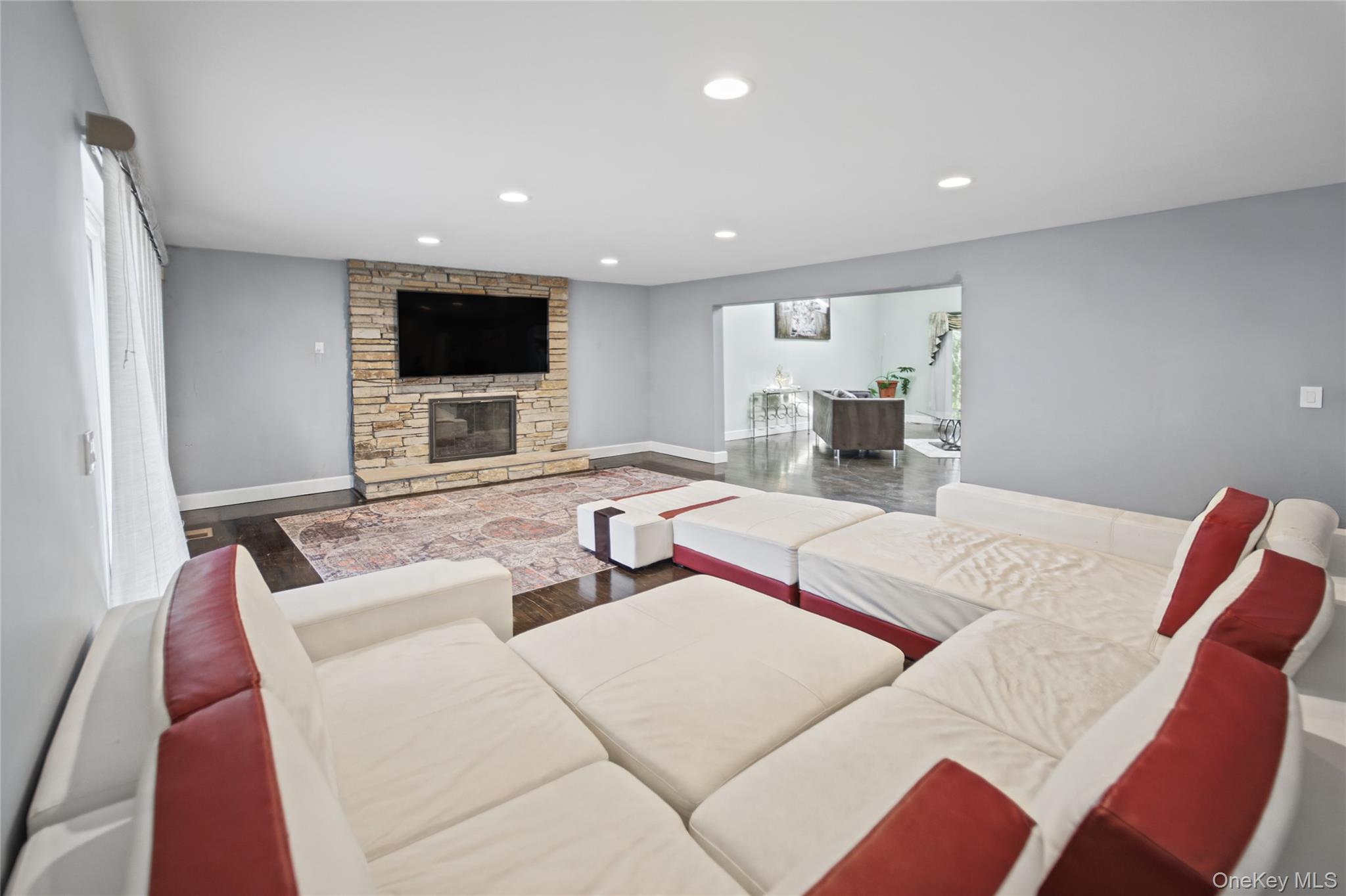17 Scenic View Court W – For Sale photo 7