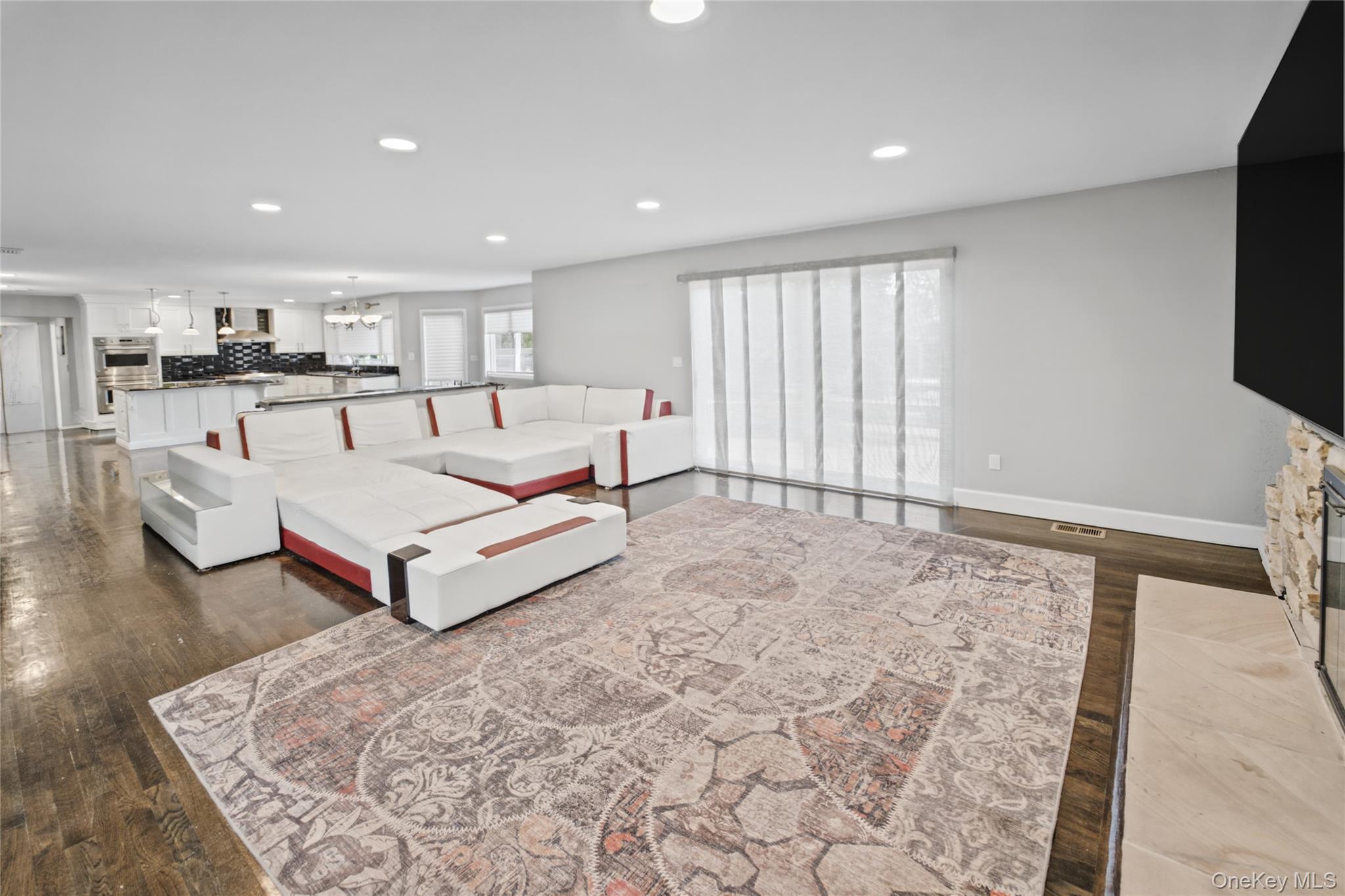 17 Scenic View Court W – For Sale photo 8