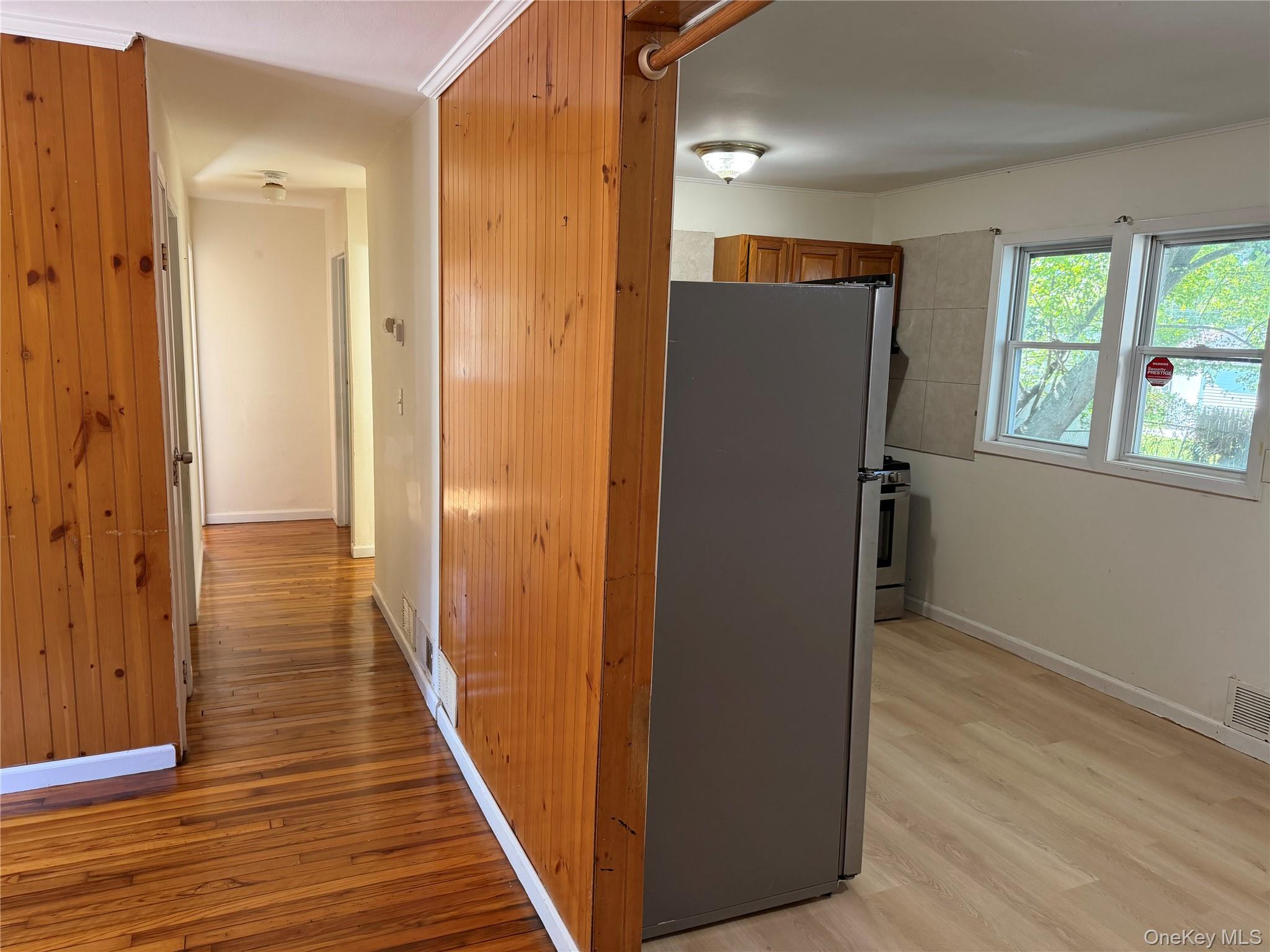 748 Doane Avenue – For Sale photo 7
