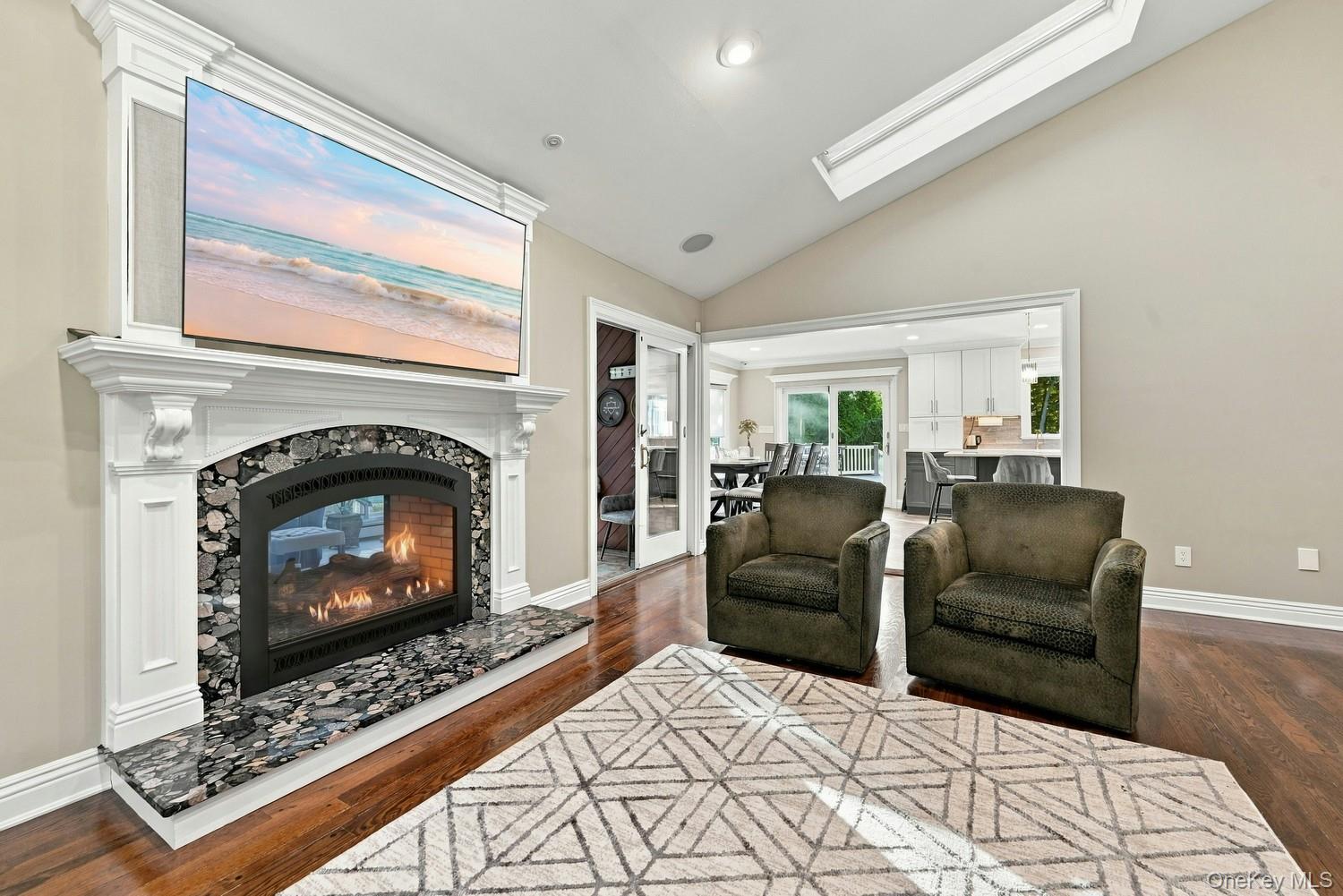 26 Astro Place – For Sale photo 15
