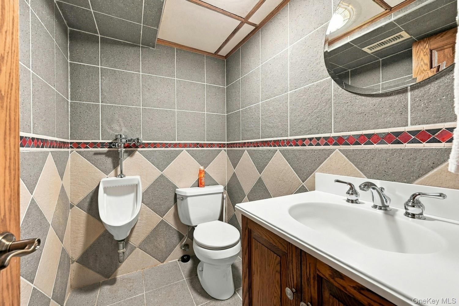26 Astro Place – For Sale photo 33