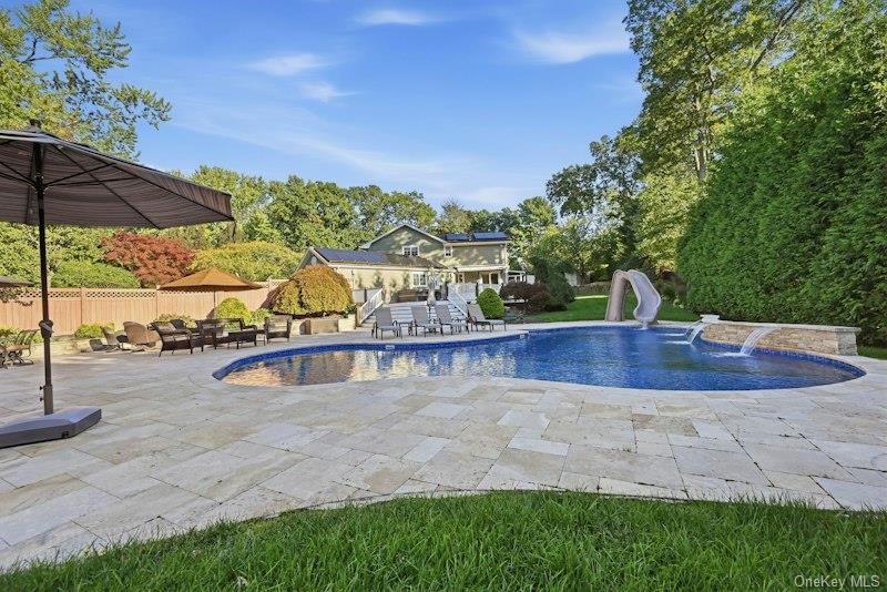 26 Astro Place – For Sale photo 39