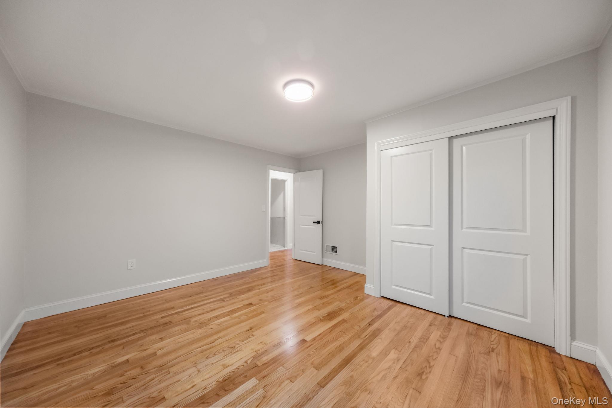 16 Knollwood Road – For Sale photo 12