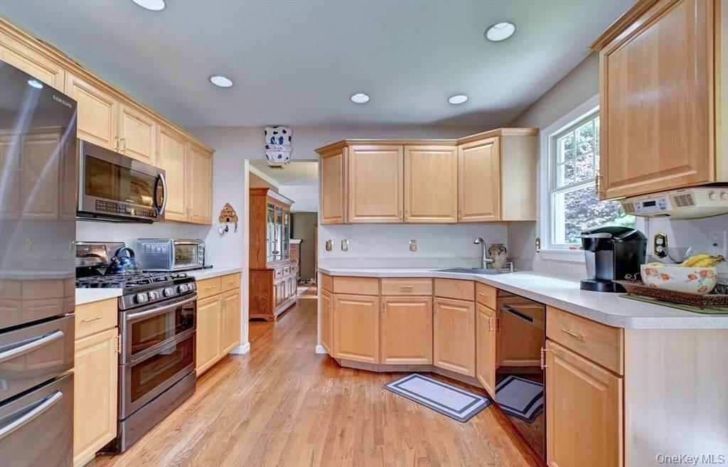 150 N Woods Drive – For Sale photo 13