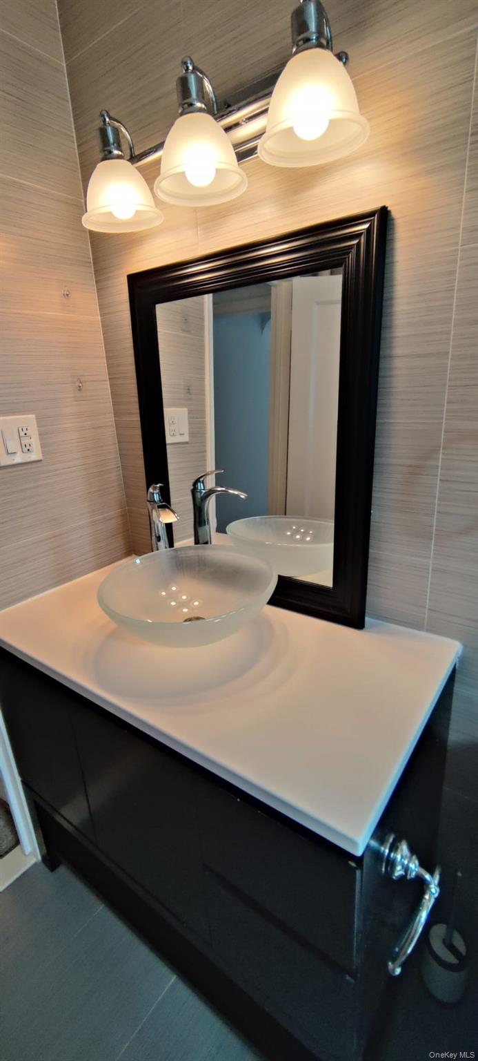 99-41 64th Avenue, Unit C12 photo 9