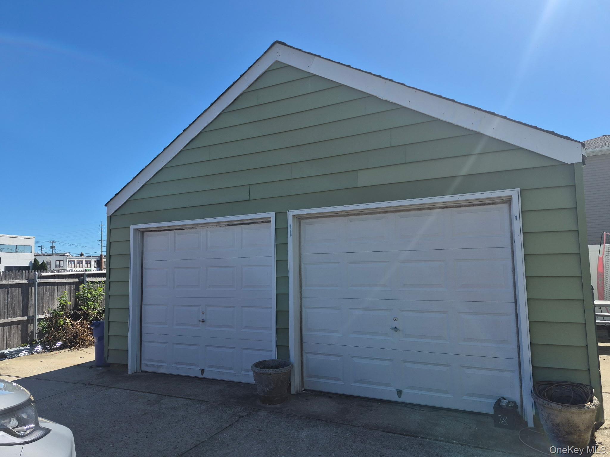 1986 Oakwood Avenue – For Sale photo 5