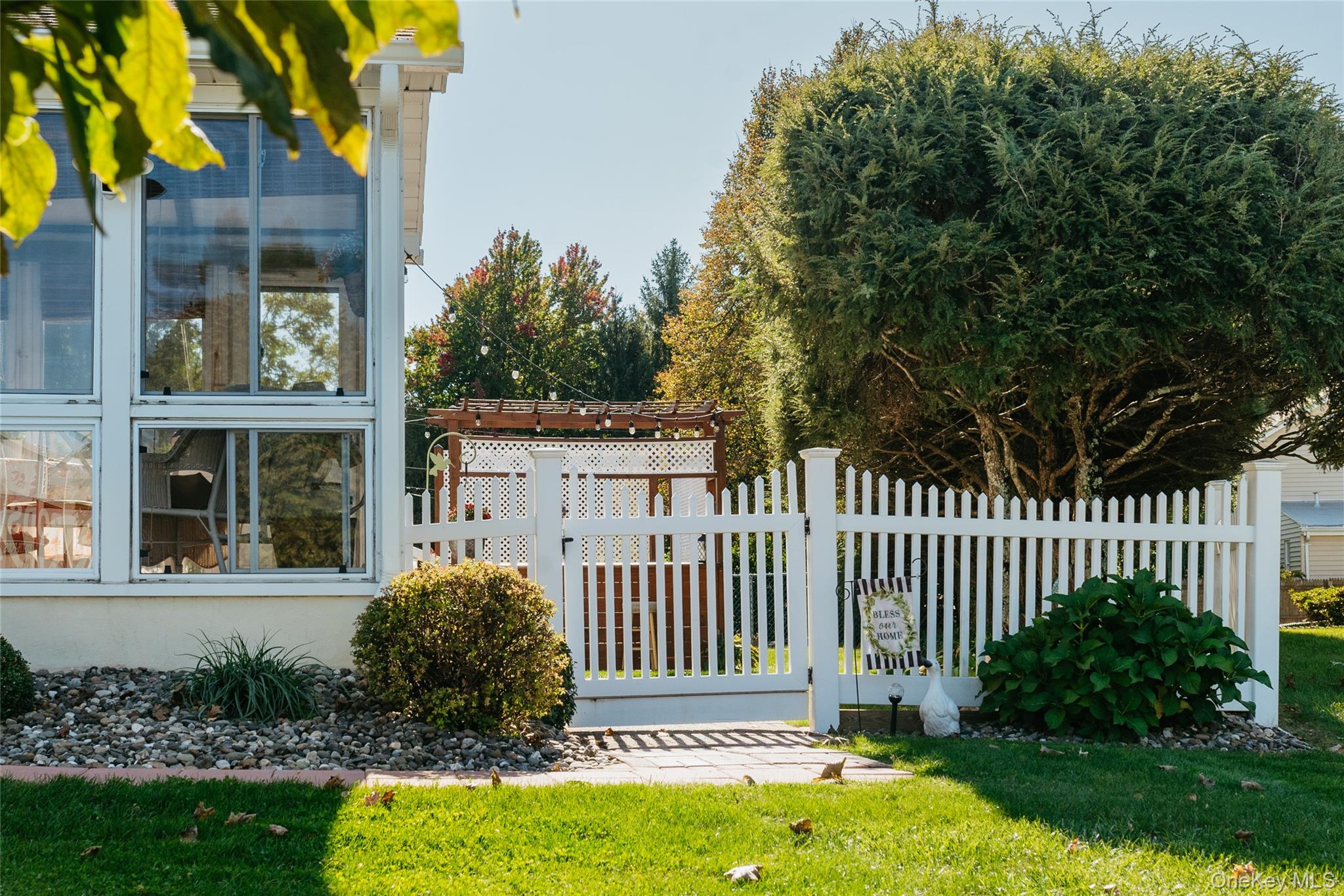 129 Southfield Street – For Sale photo 37