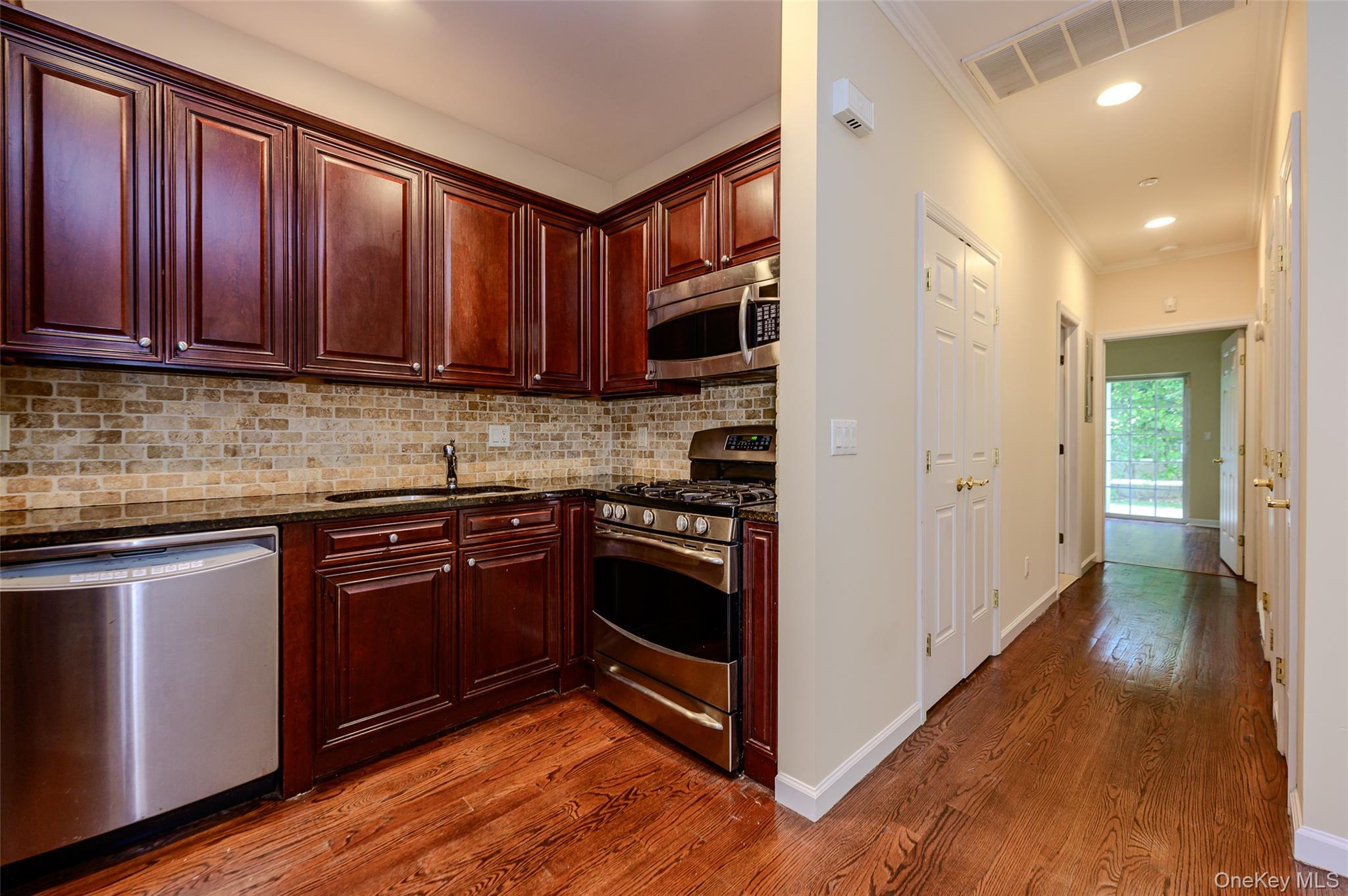 142 Spring Drive – For Sale photo 9