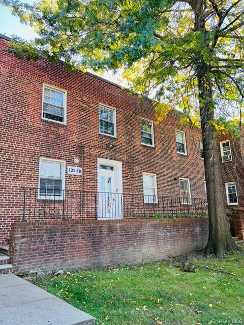 135-18 78 Ave, Unit 8F