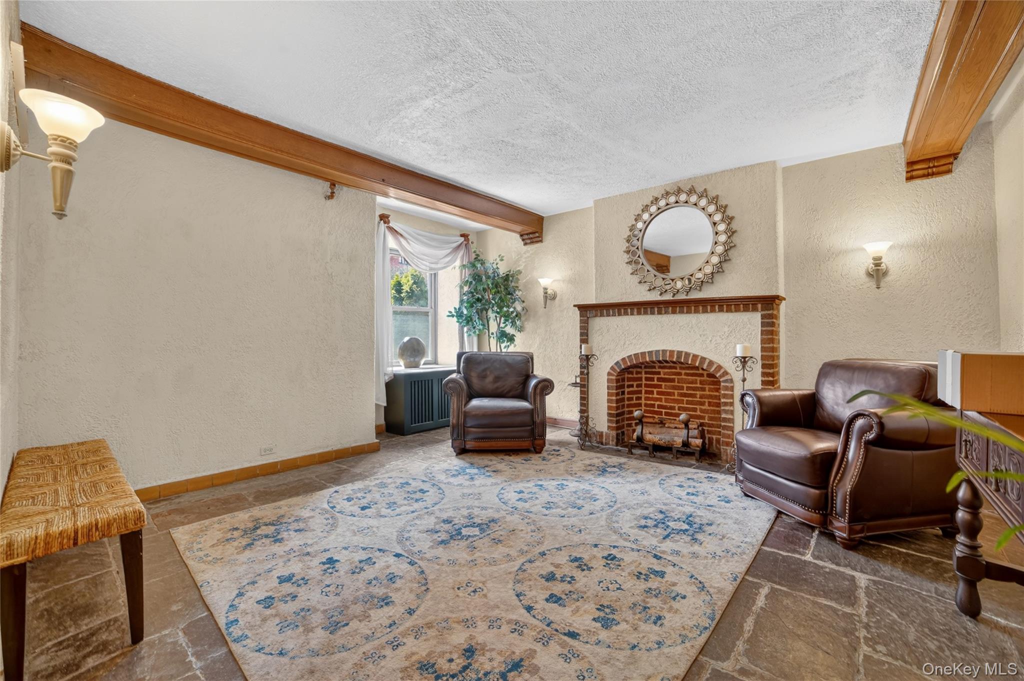 42 Pondfield Road W, Unit 4 F photo 4