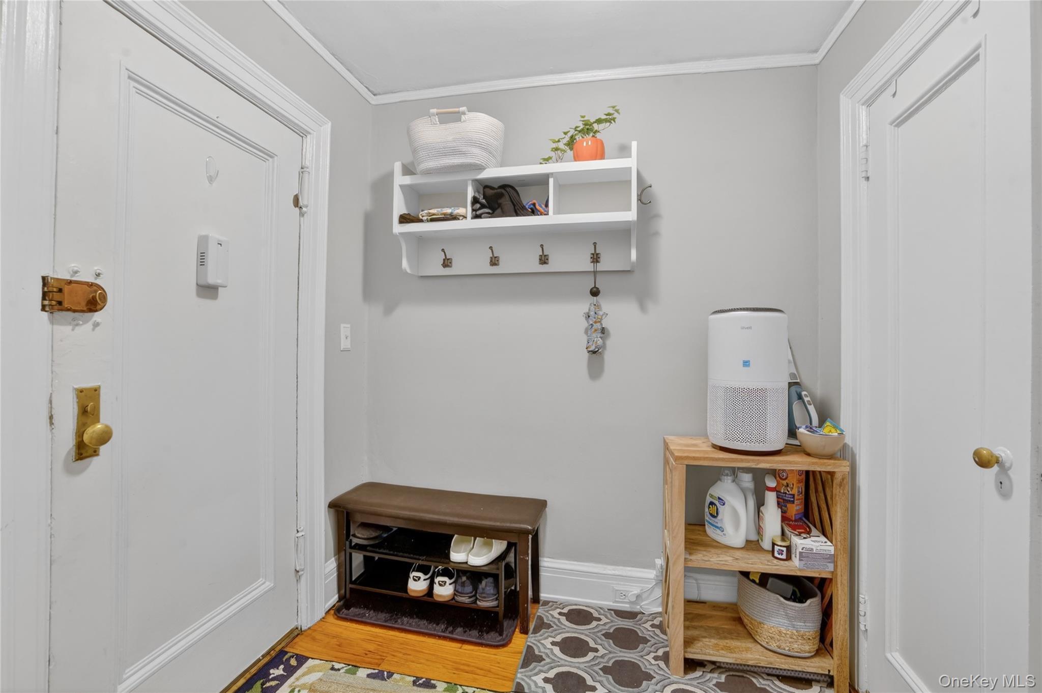 42 Pondfield Road W, Unit 4 F photo 5
