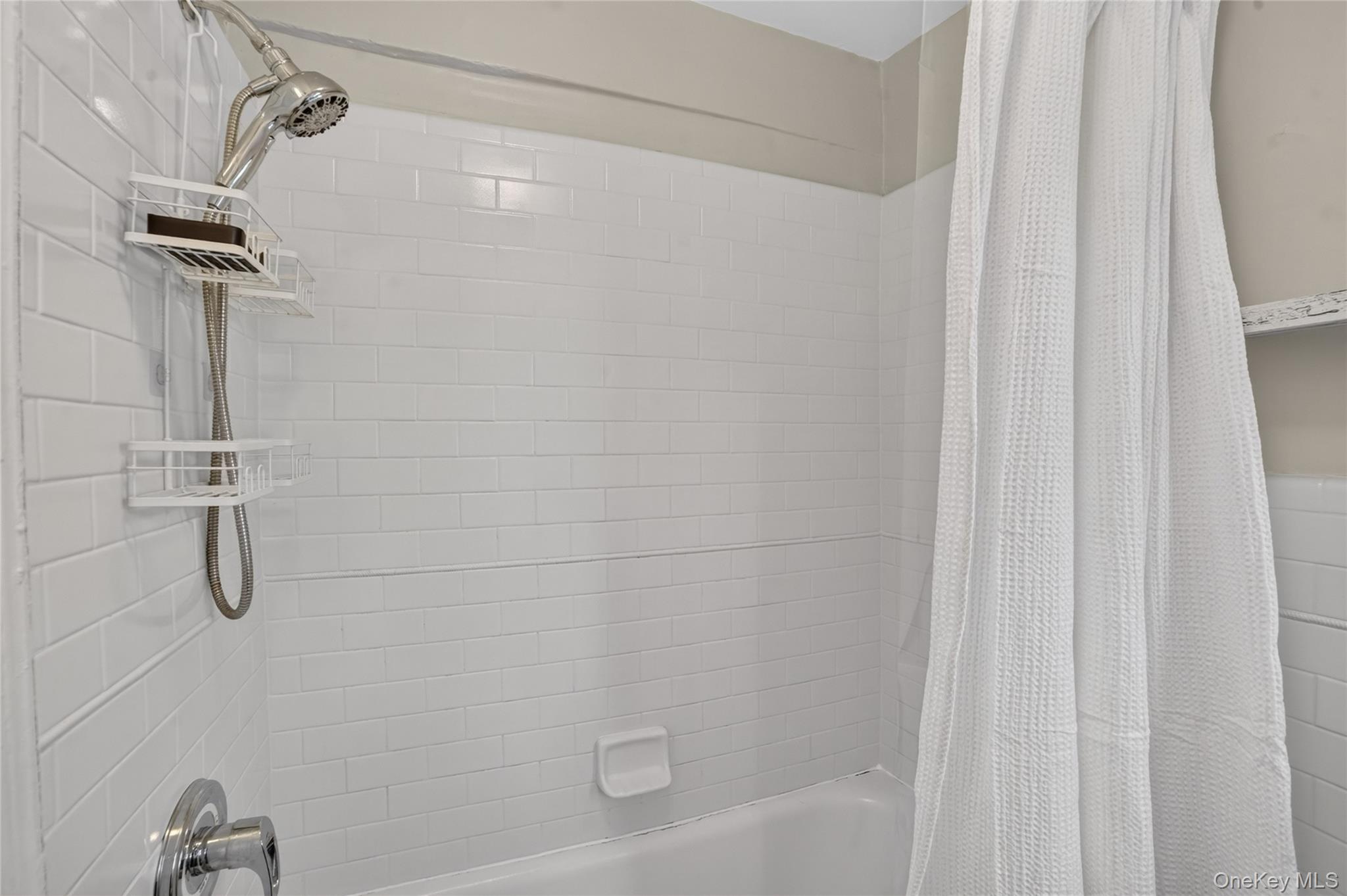 42 Pondfield Road W, Unit 4 F photo 27