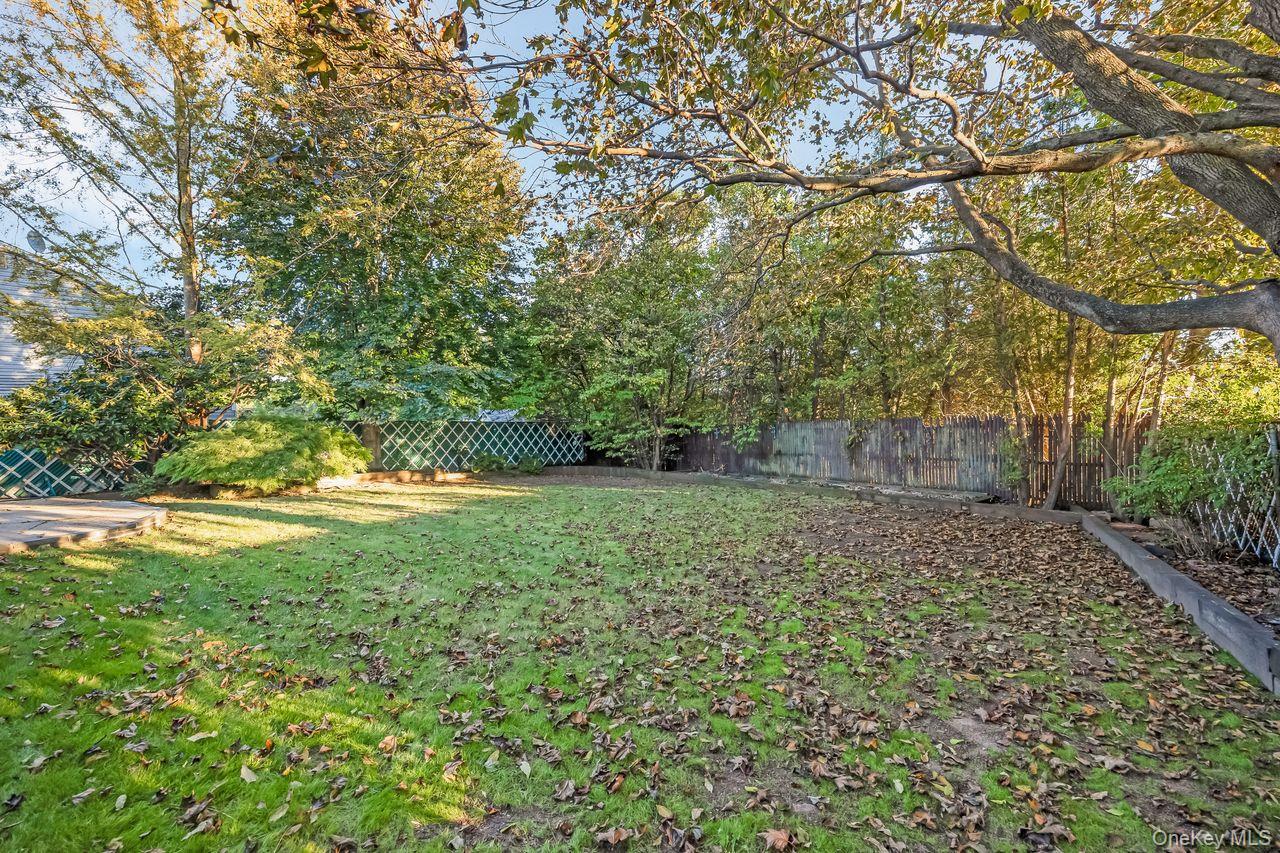 27 Clinton Lane – For Sale photo 17