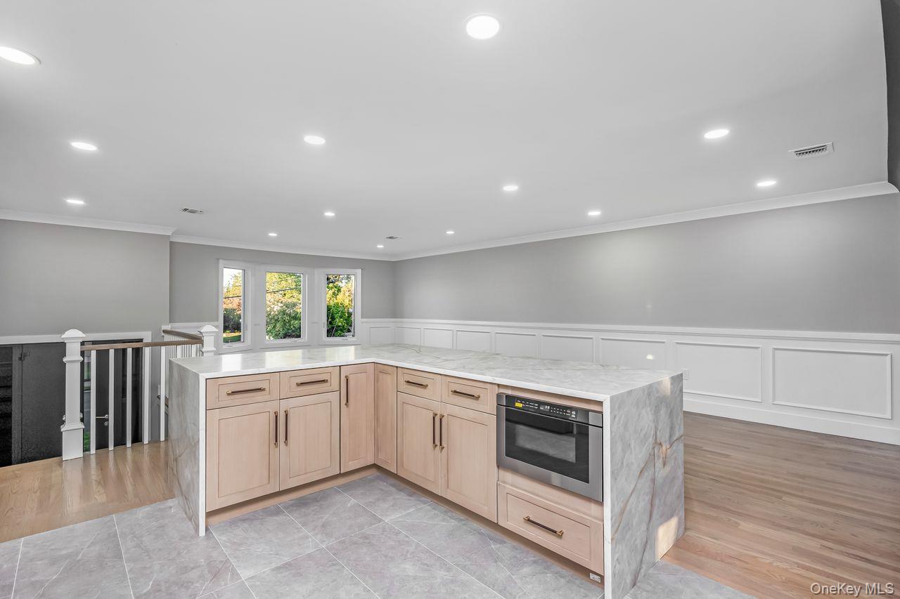 27 Clinton Lane – For Sale photo 4