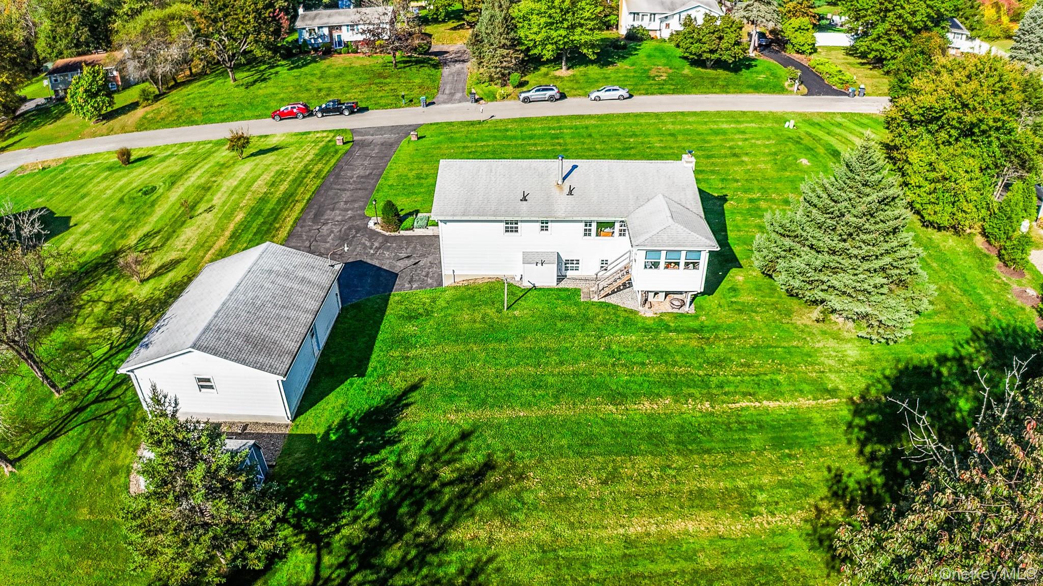8 Gunsch Estate Drive – For Sale photo 4