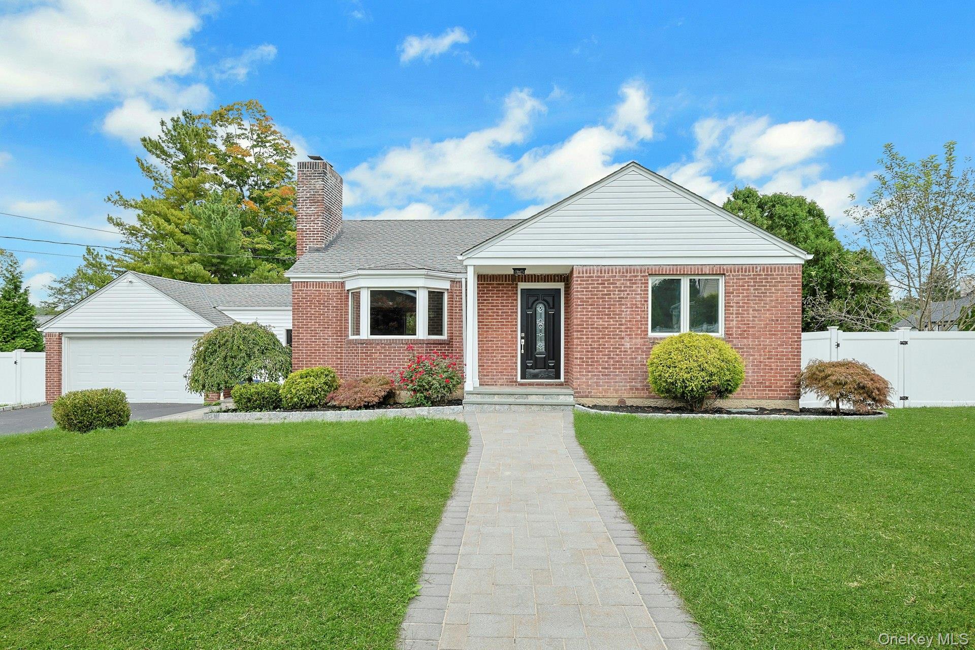 40 South Road – For Sale photo 30