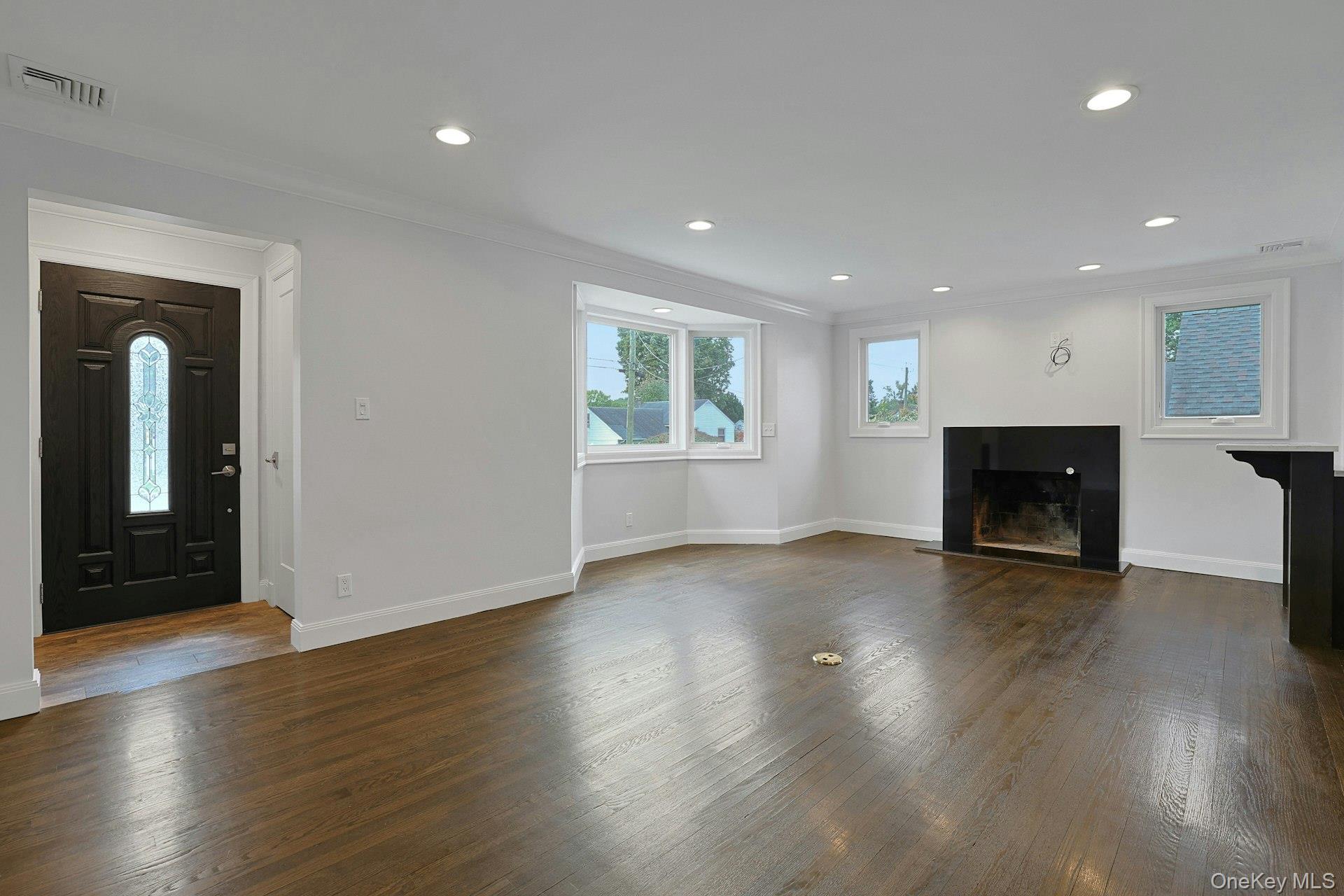 40 South Road – For Sale photo 2