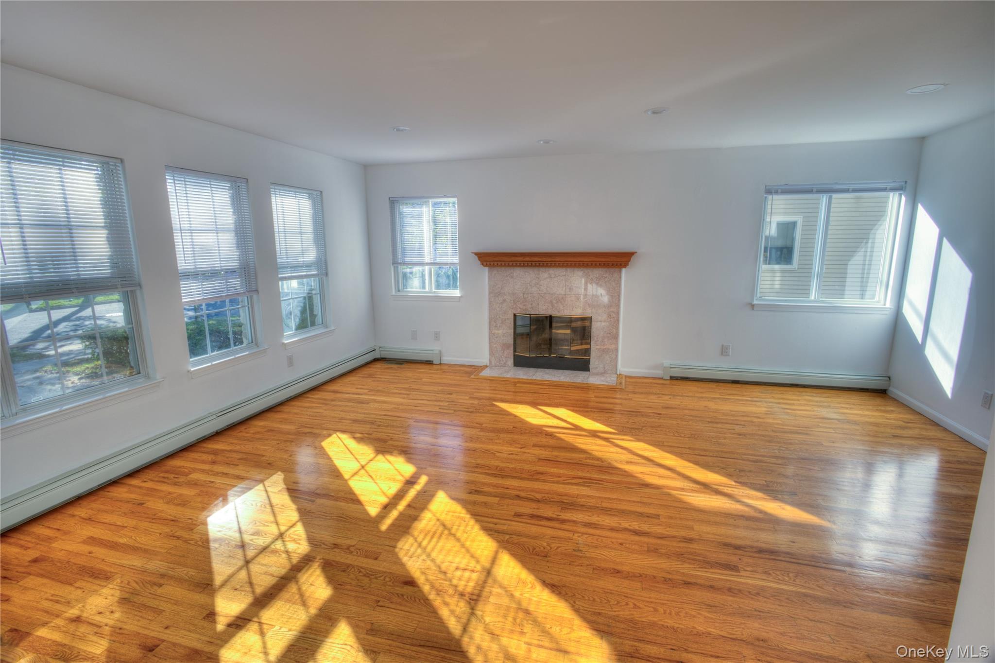 57 Dunwood Road, Unit A photo 4