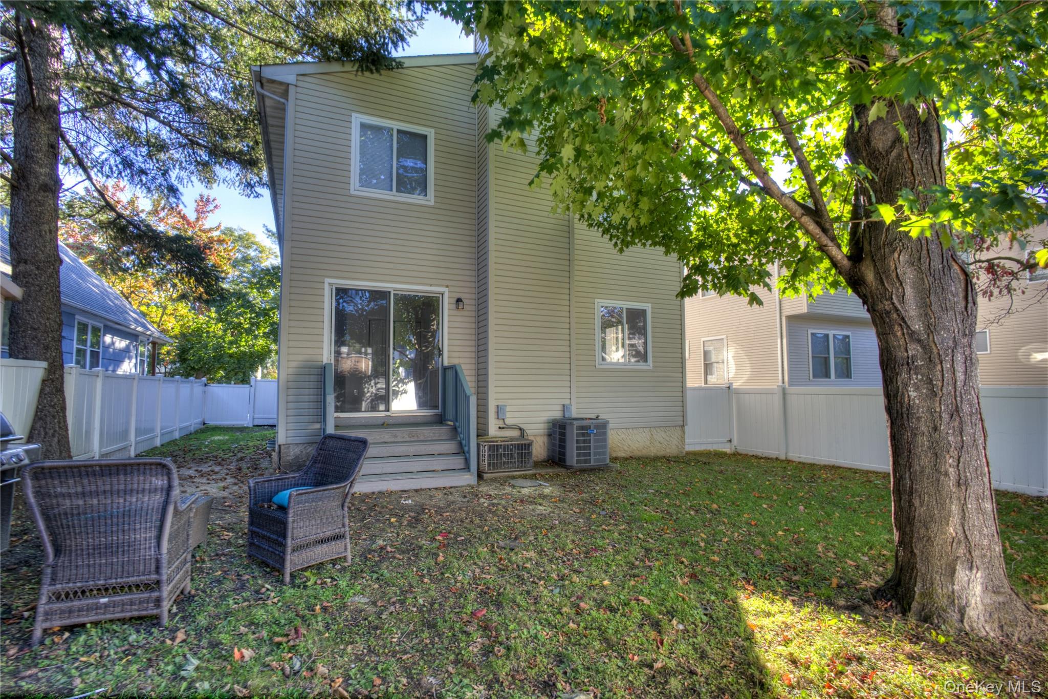 57 Dunwood Road, Unit A photo 21