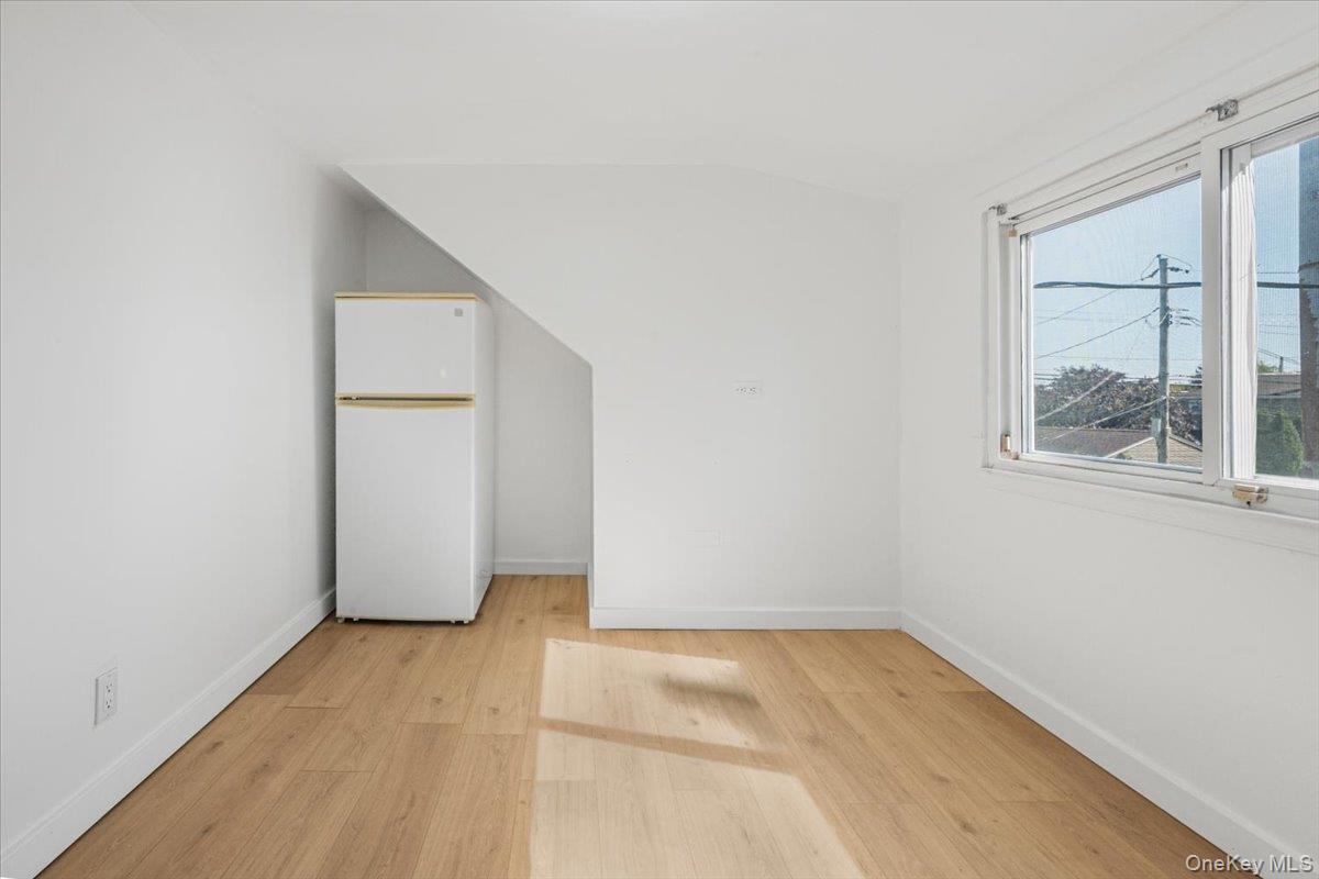 5 Edward Avenue – For Sale photo 16