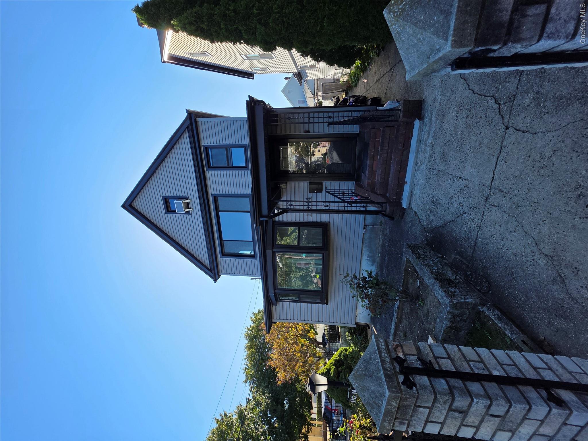 110-14 203rd Street, Unit 2 photo 2