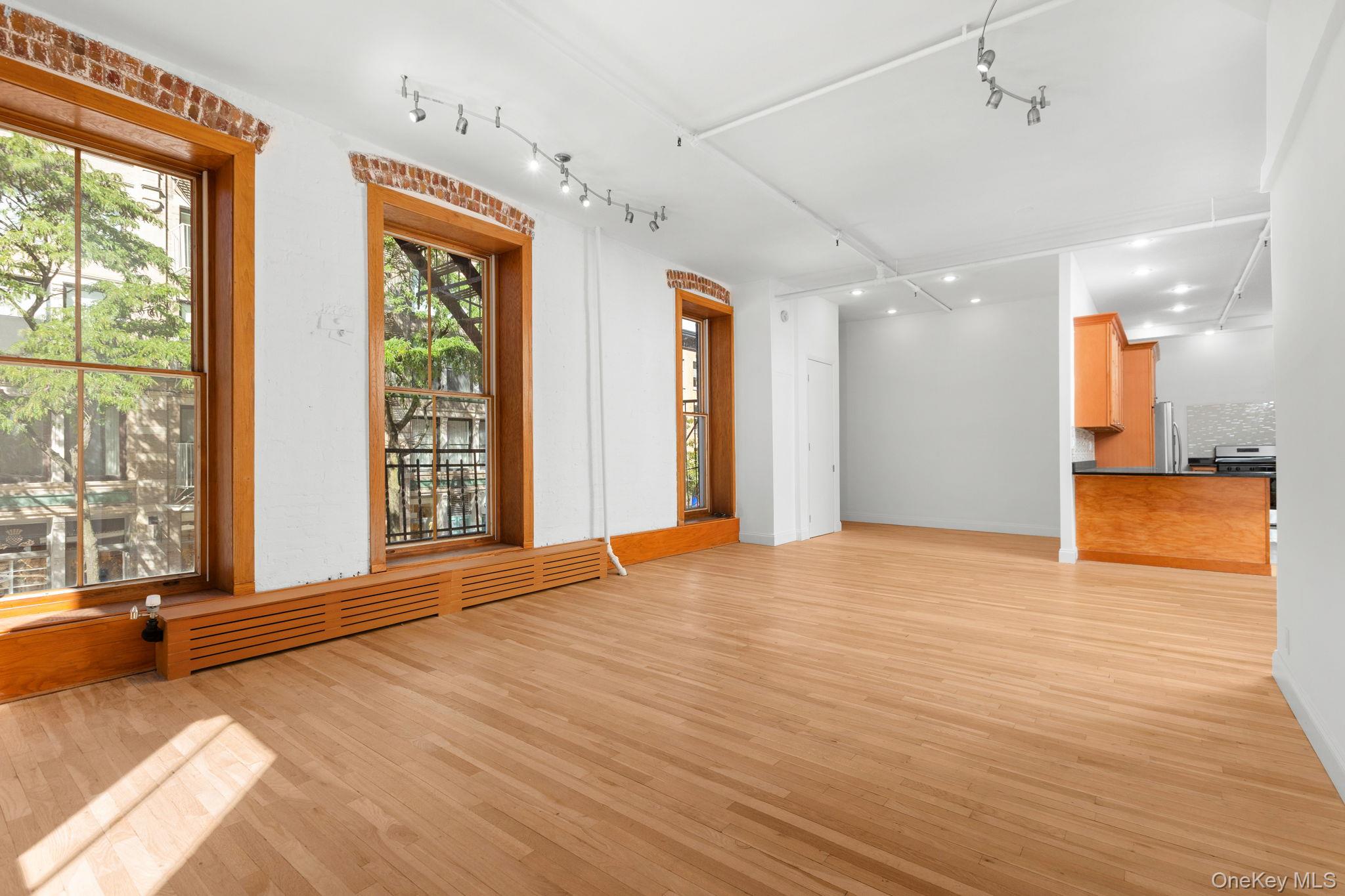157 Spring Street, Unit 2 photo 2